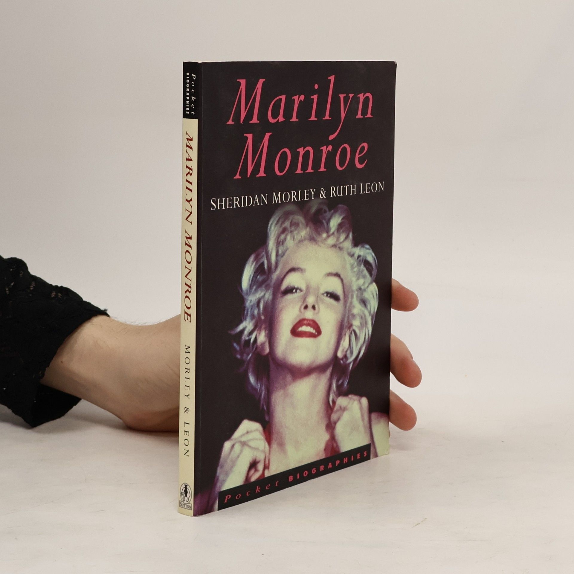 Ruth Leon Pocket Biographies: Marilyn Monroe