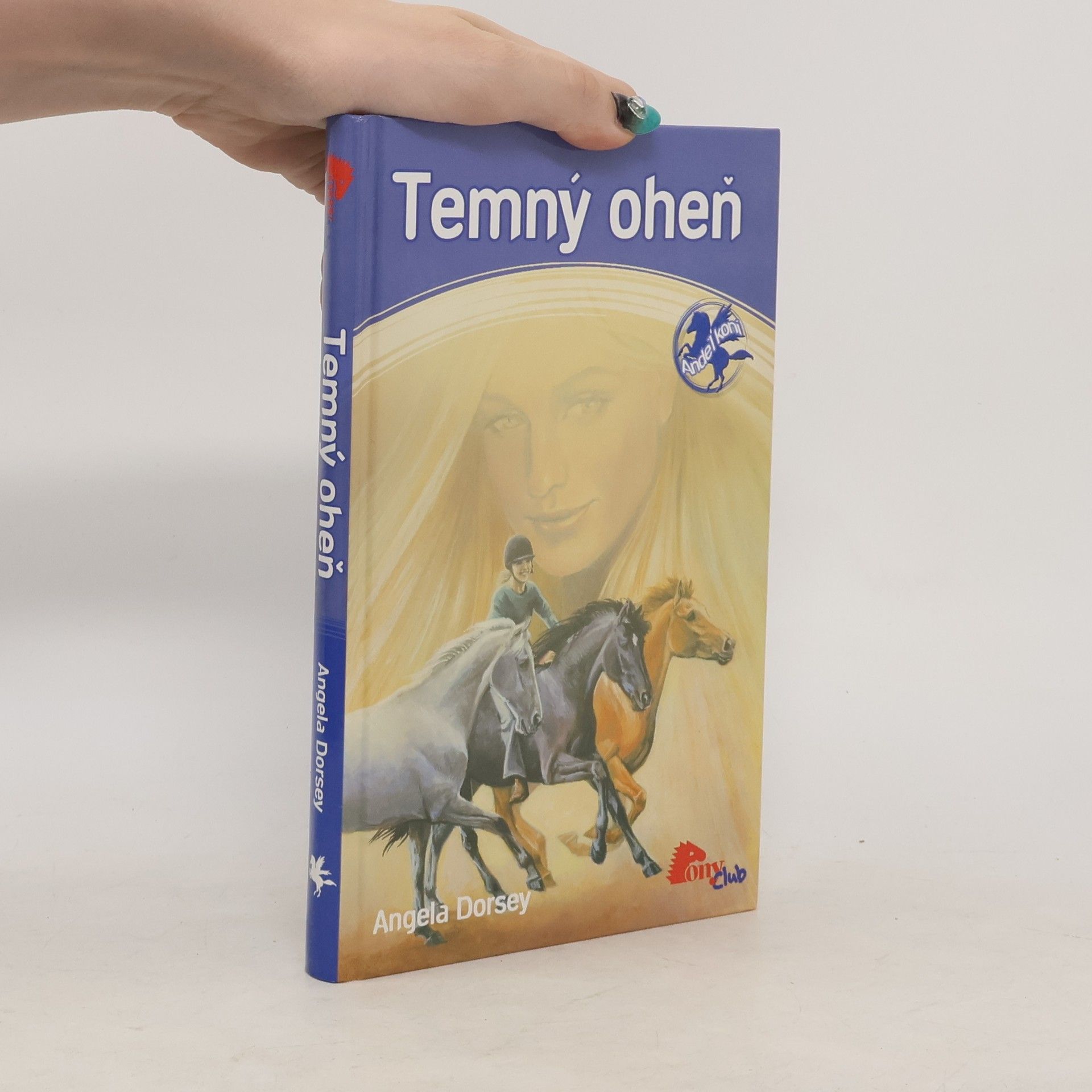 Angela Dorsey Temný oheň