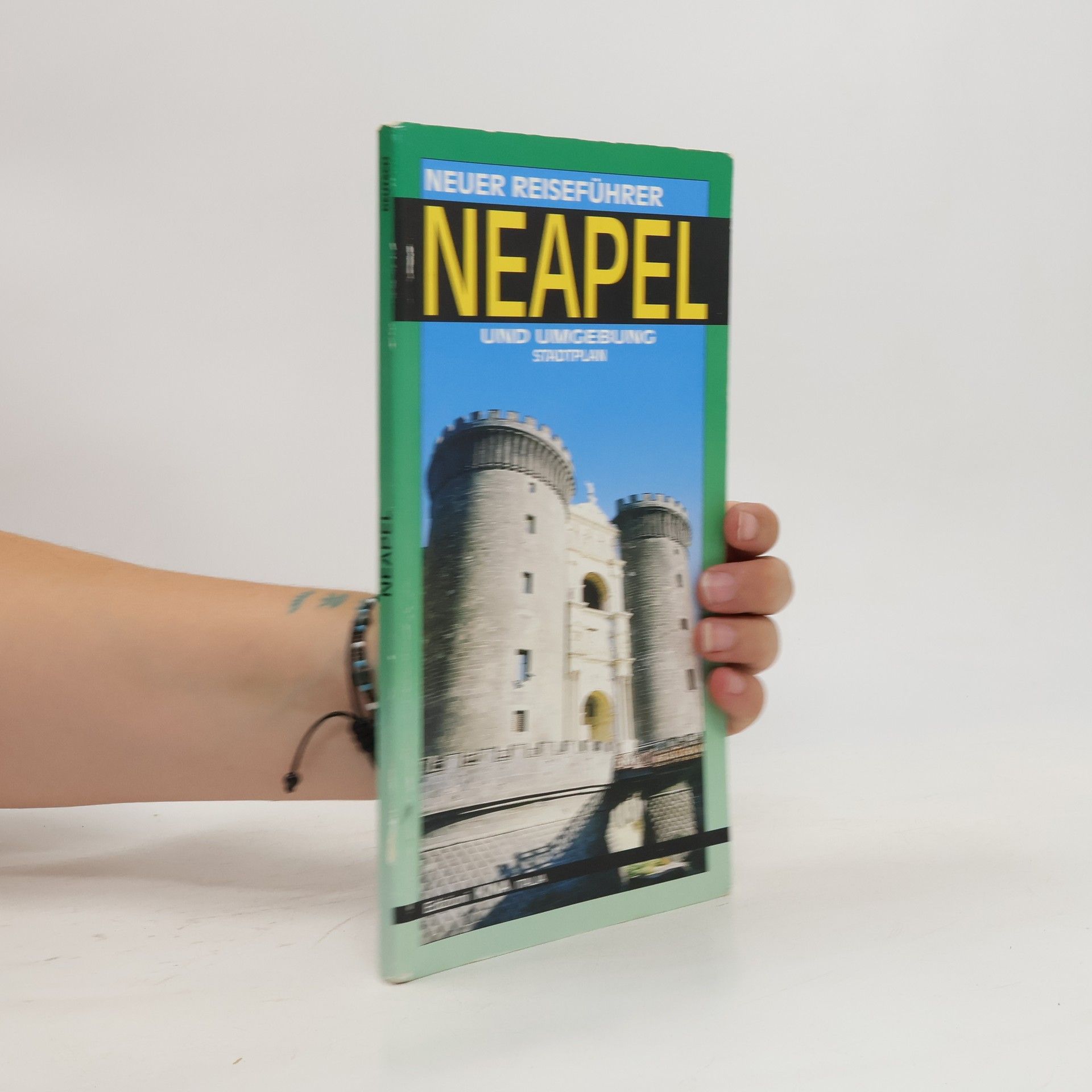 Auteurscollectief Neuer Reiseführer Neapal und Umgebung mit Stadtplan