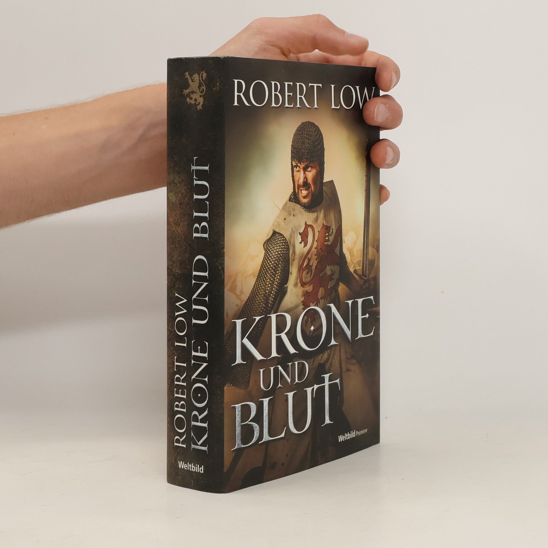 Robert Low Krone und Blut