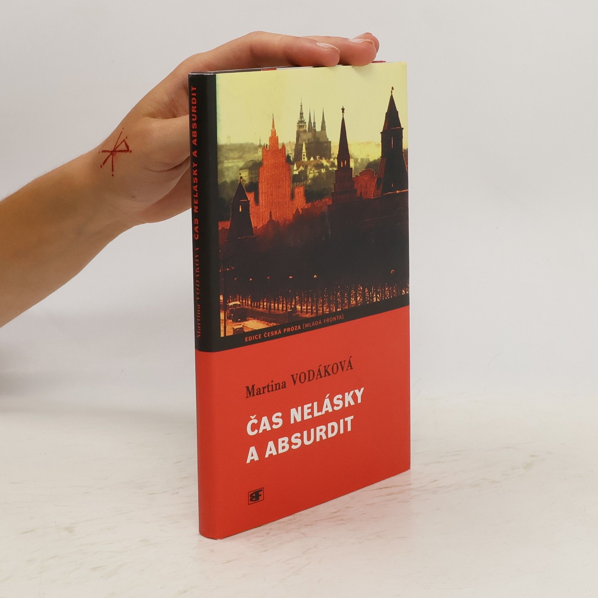 Martina Vodáková Čas nelásky a absurdit