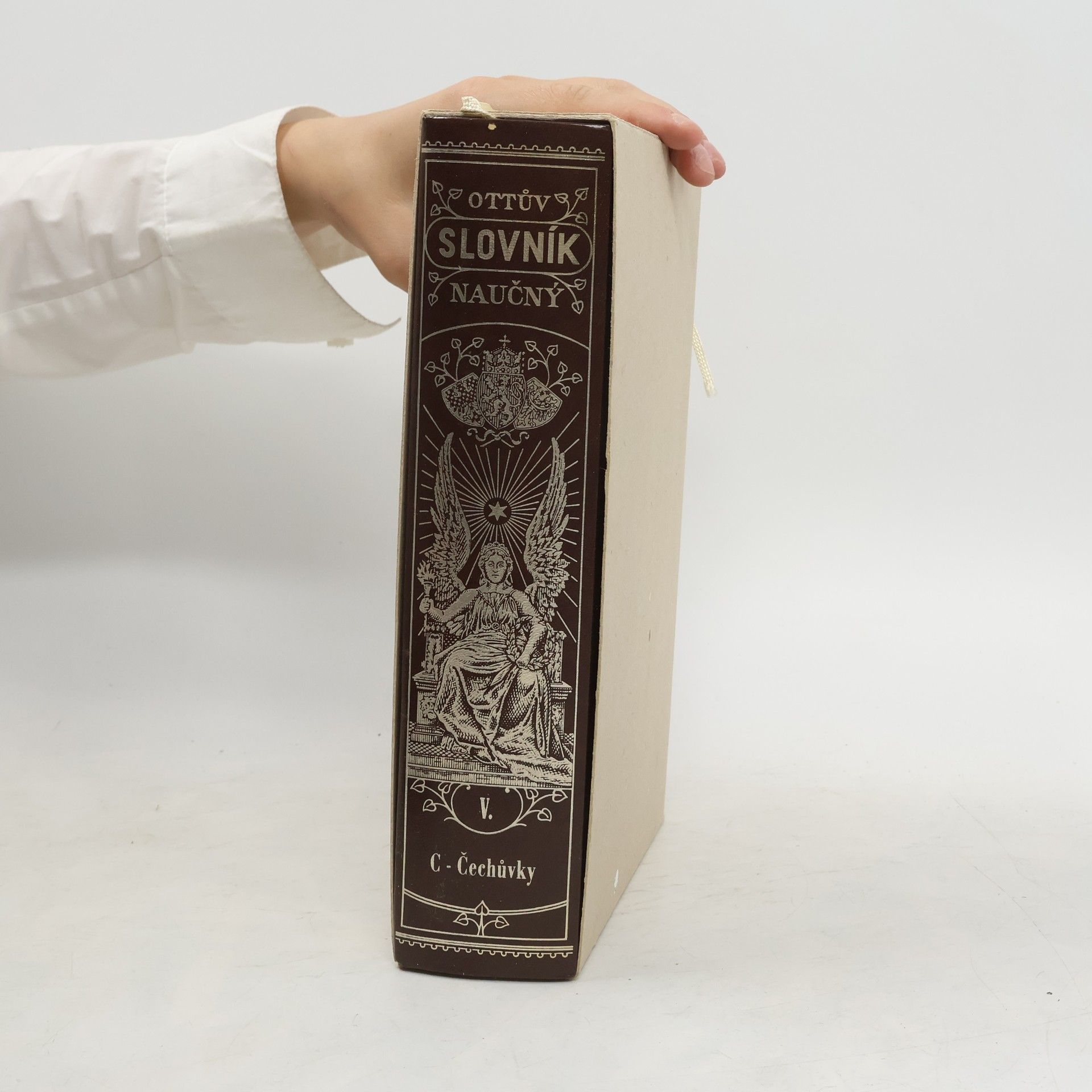 Collectif d'auteurs Ottův slovník naučný V. C-Čechůvky