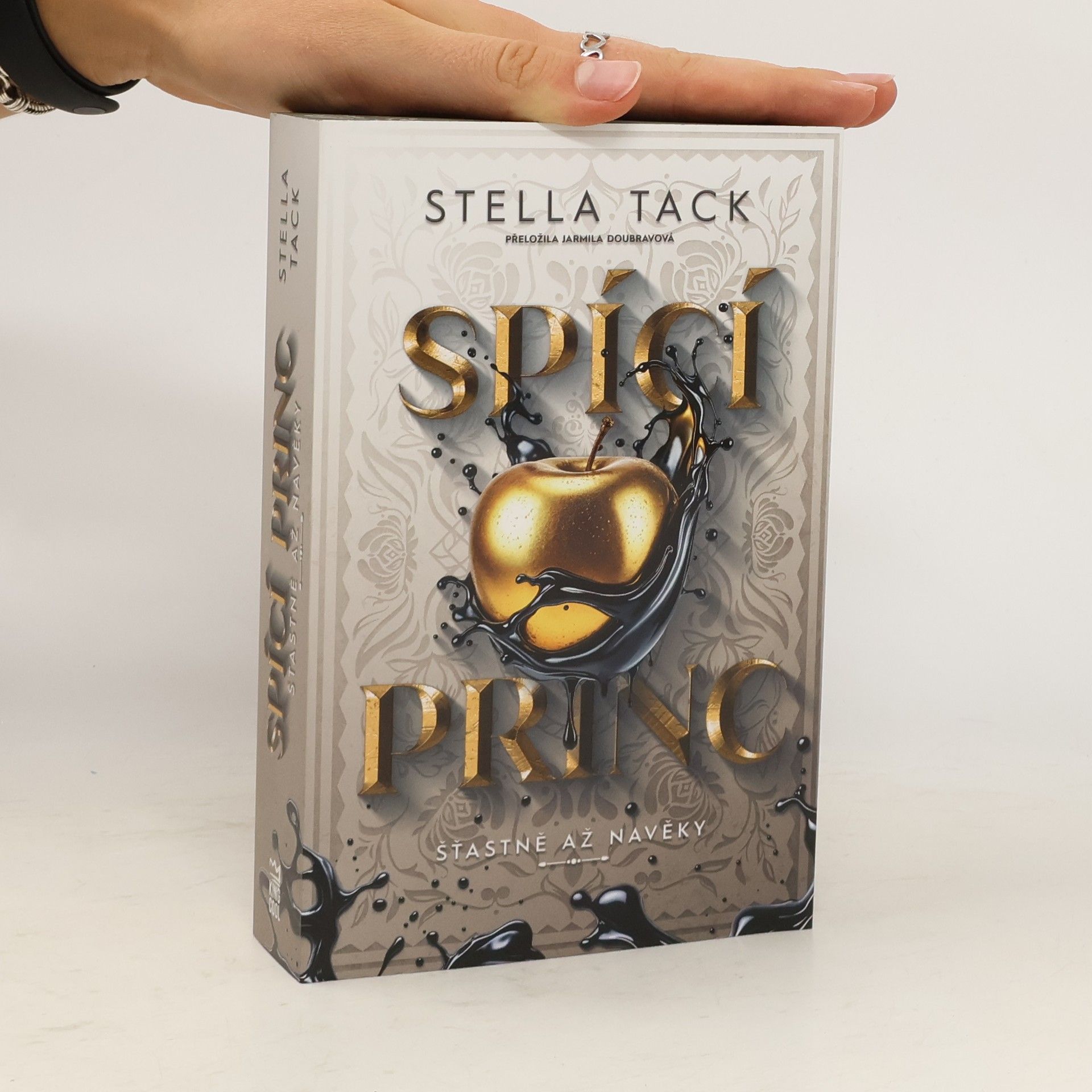 Stella Tack Spící princ : šťastně až navěky. Díl I.
