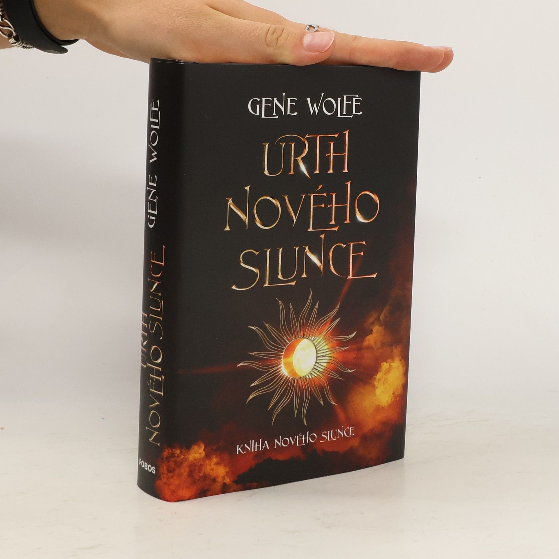 Gene Wolfe Kniha Nového Slunce. Urth Nového Slunce
