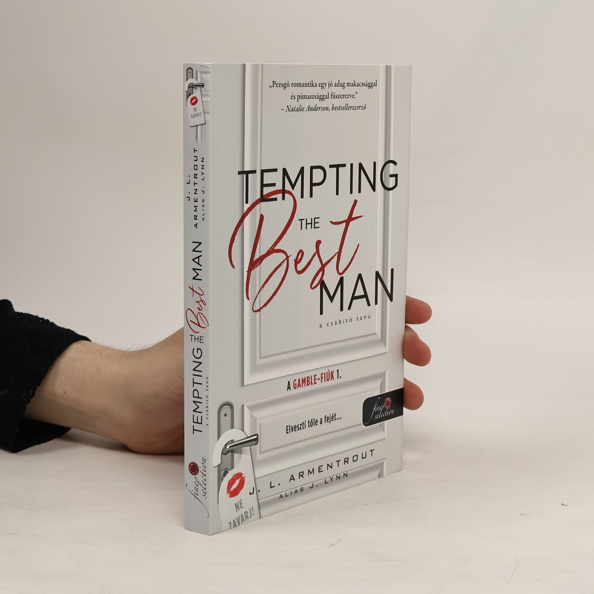 Jennifer L. Armentrout Tempting the Best Man