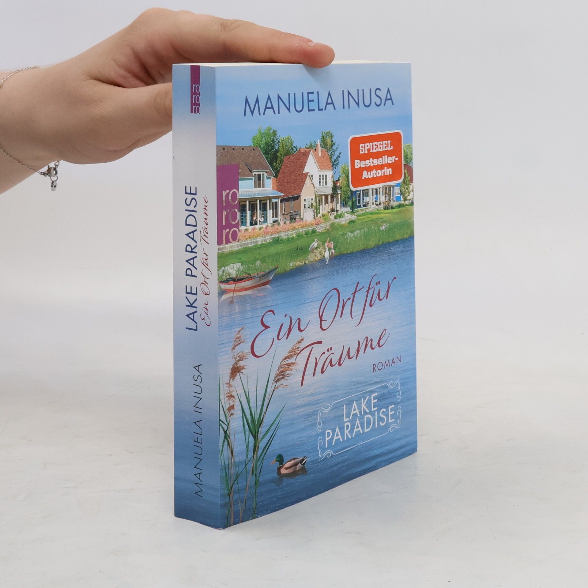 Manuela Inusa Lake Paradise – Ein Ort für Träume