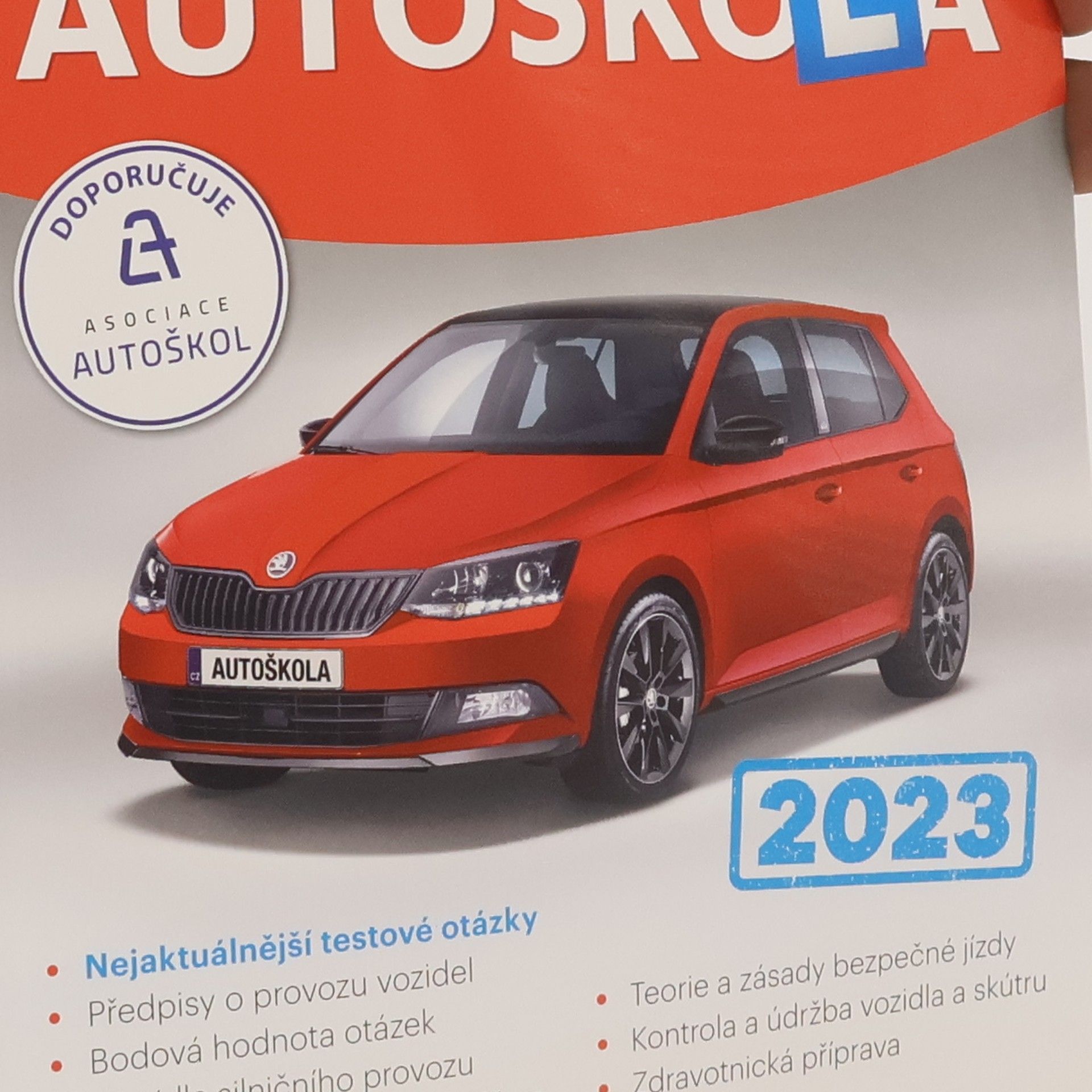 Václav Minář Autoškola: moderní učebnice a testové otázky: 2023
