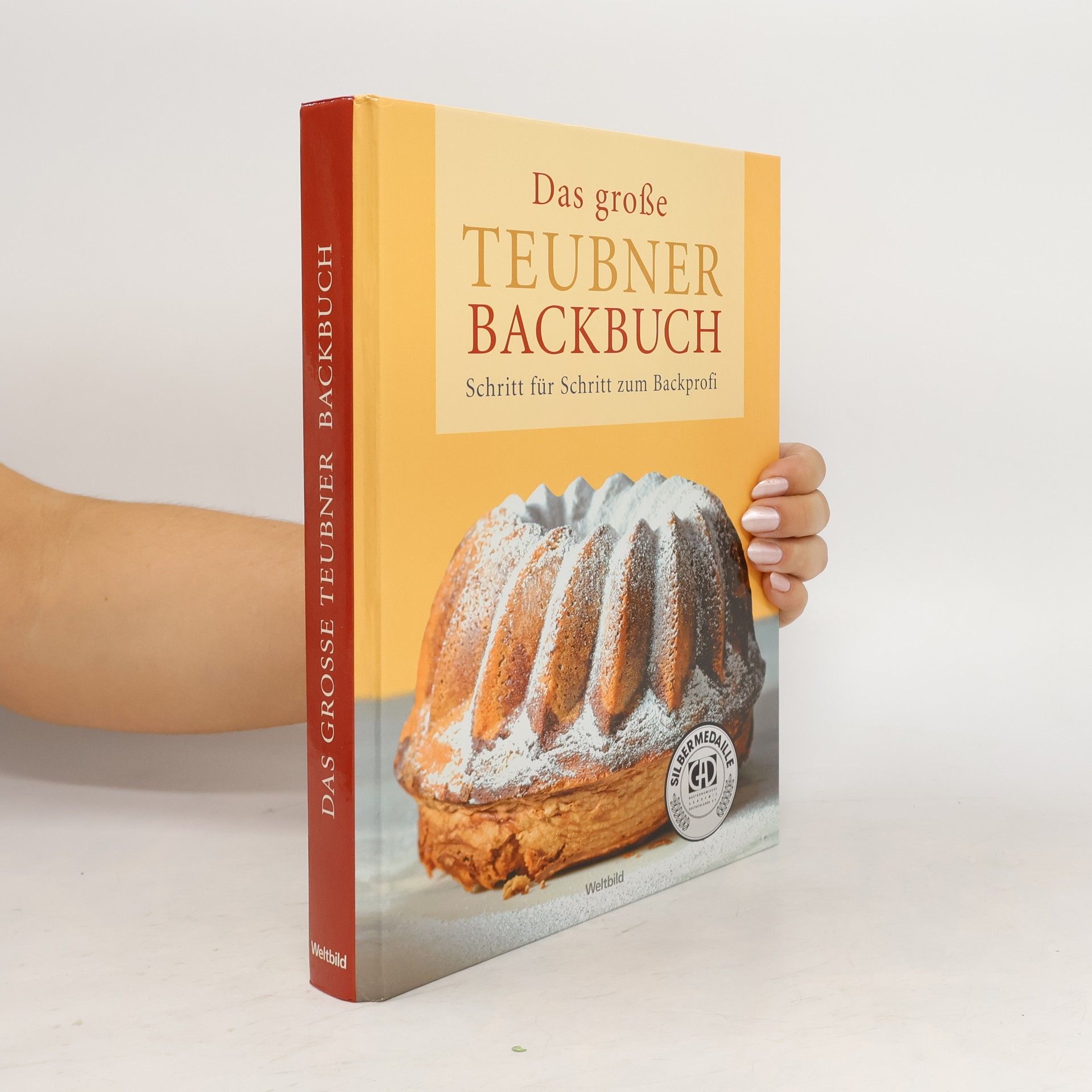 Claudia Bruckmann Das große Teubner Backbuch