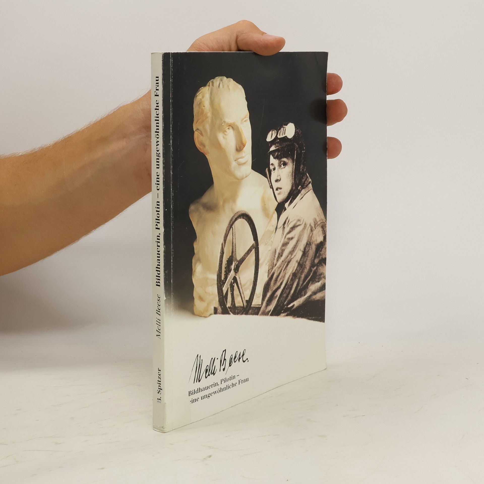 Barbara Spitzer Bildhauerin, Pilotin - eine ungewöhnliche Frau