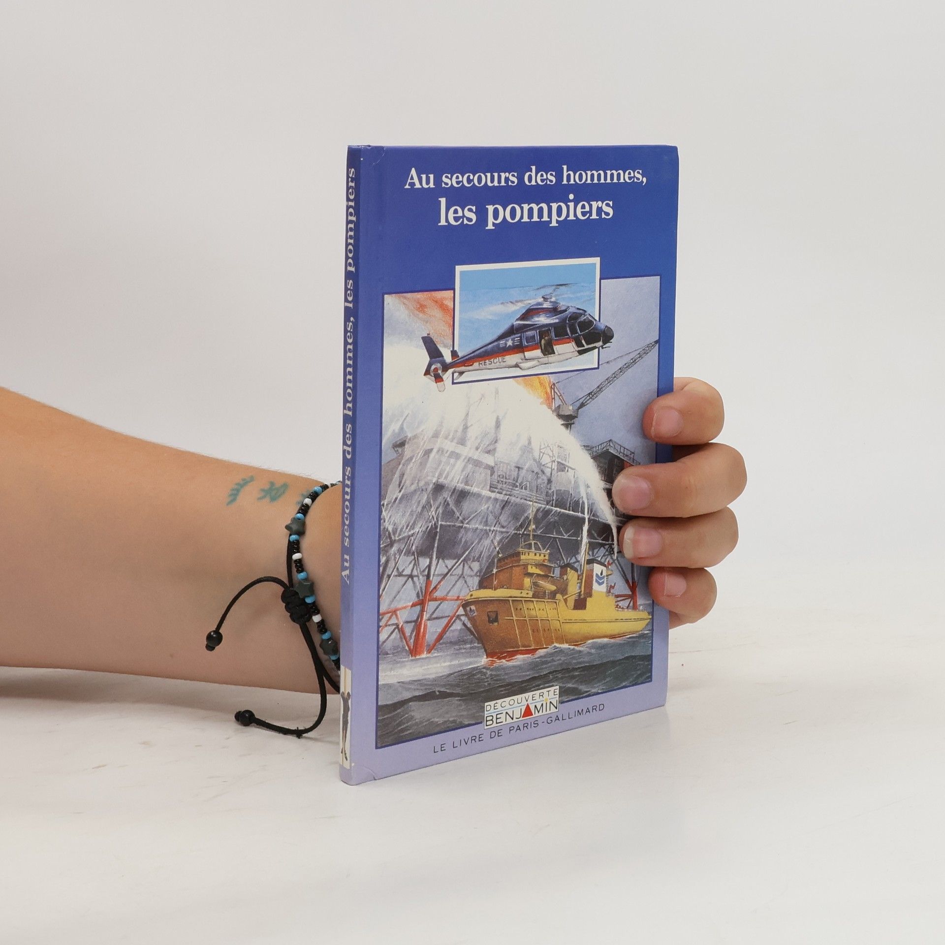 Collective Au secours des hommes, les pompiers