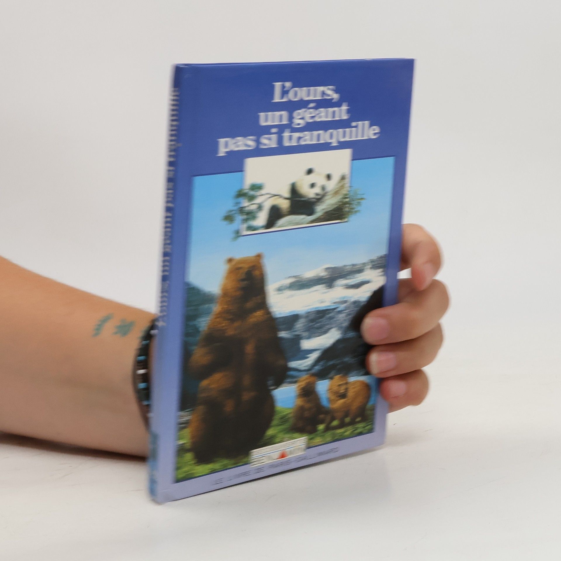 Collectif d'auteurs Le Livre de Poche Jeunesse: L'ours, un géant pas si tranquille