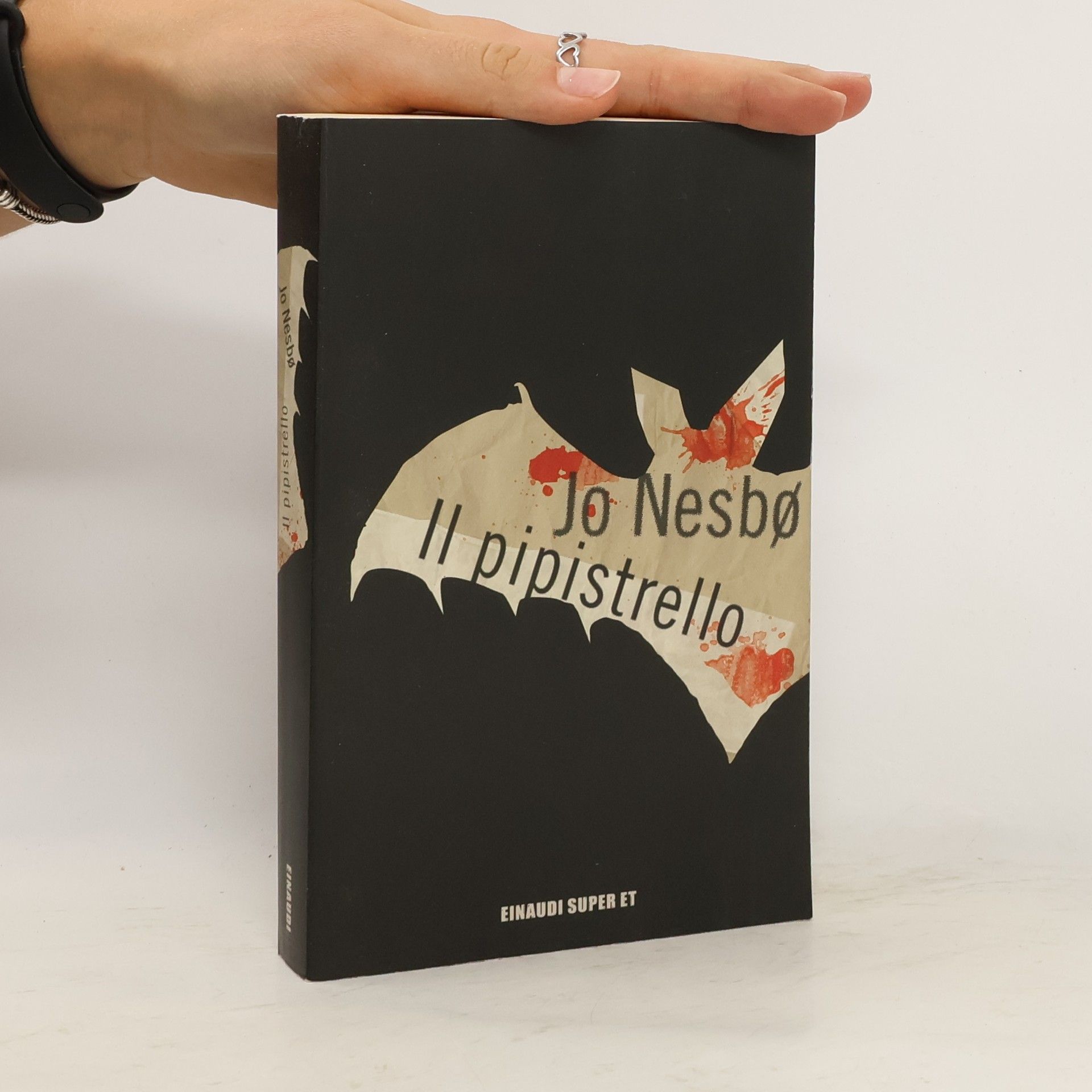 Eva Kampmann Il pipistrello