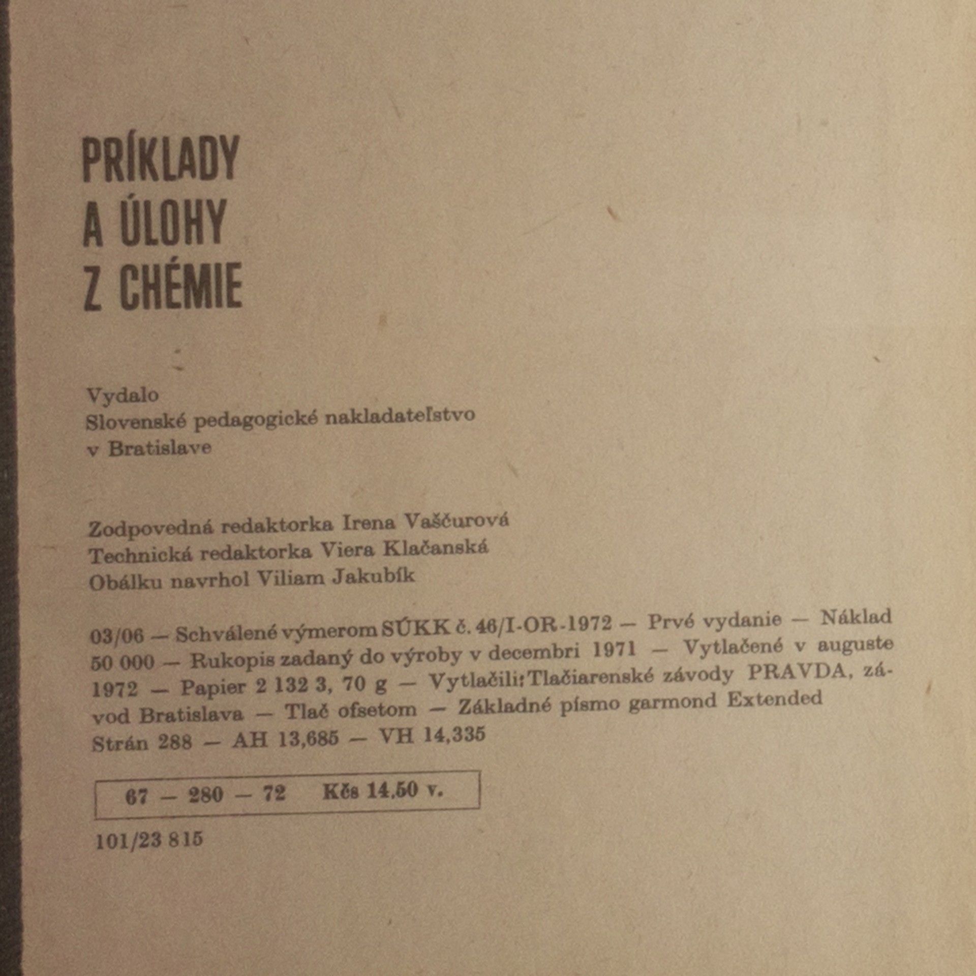 Various authors Príklady a úlohy z chémie I.
