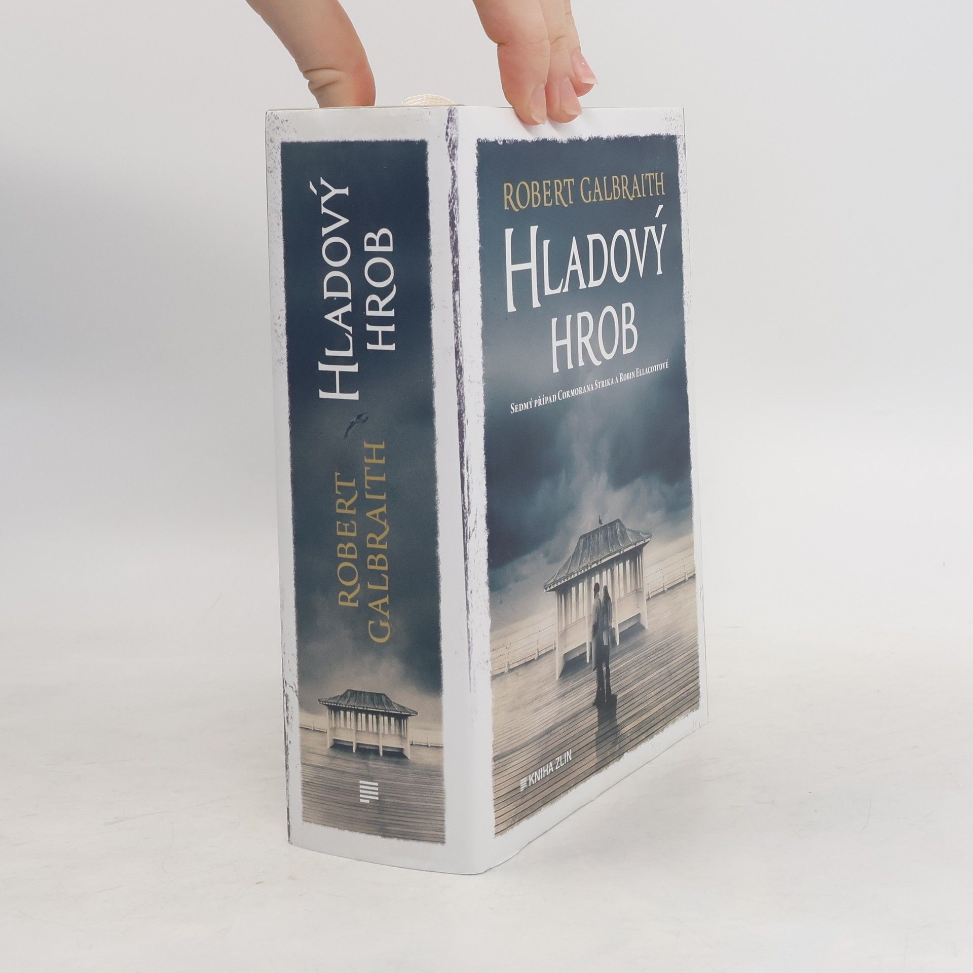 J. K. Rowling Hladový hrob