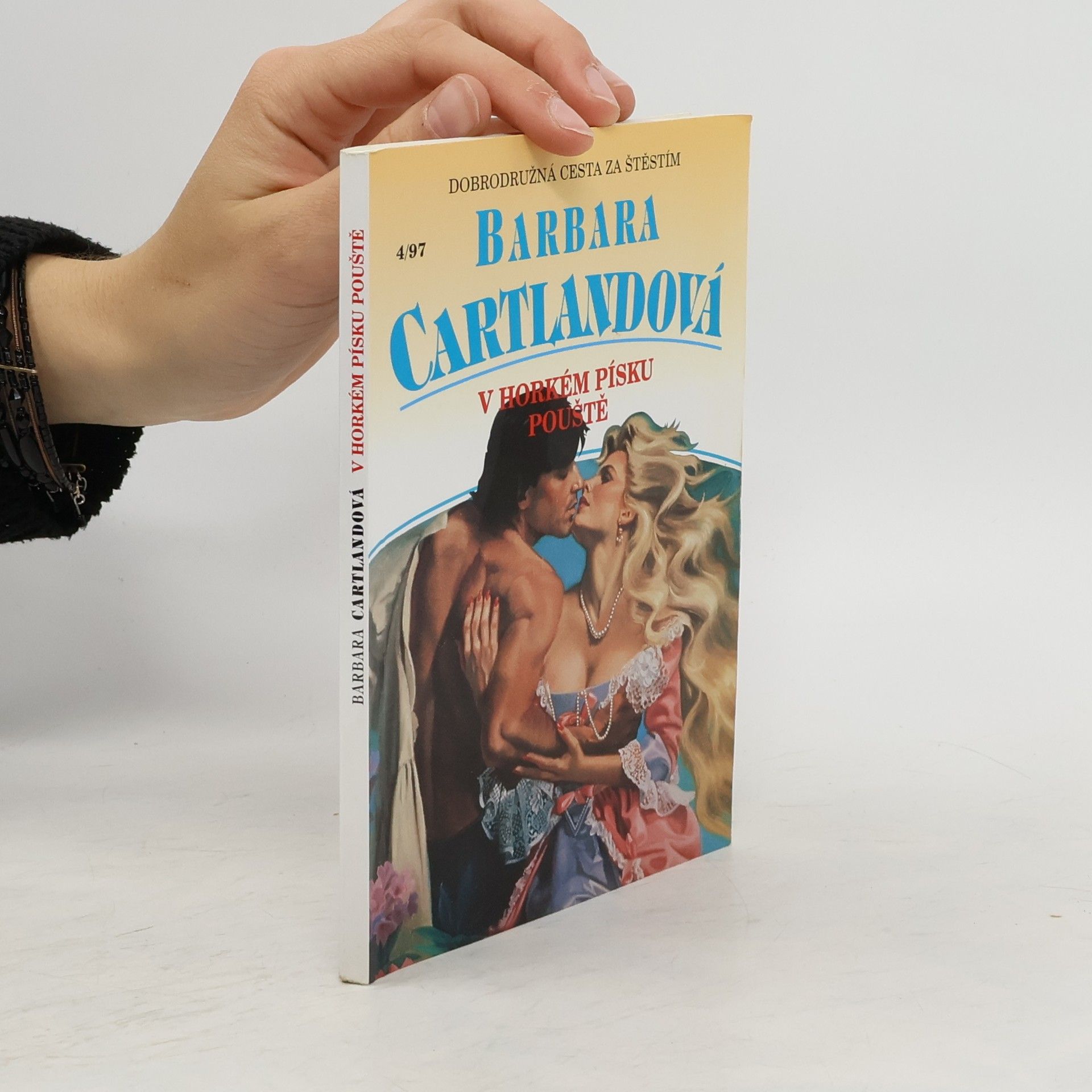 Barbara Cartland V horkém písku pouště