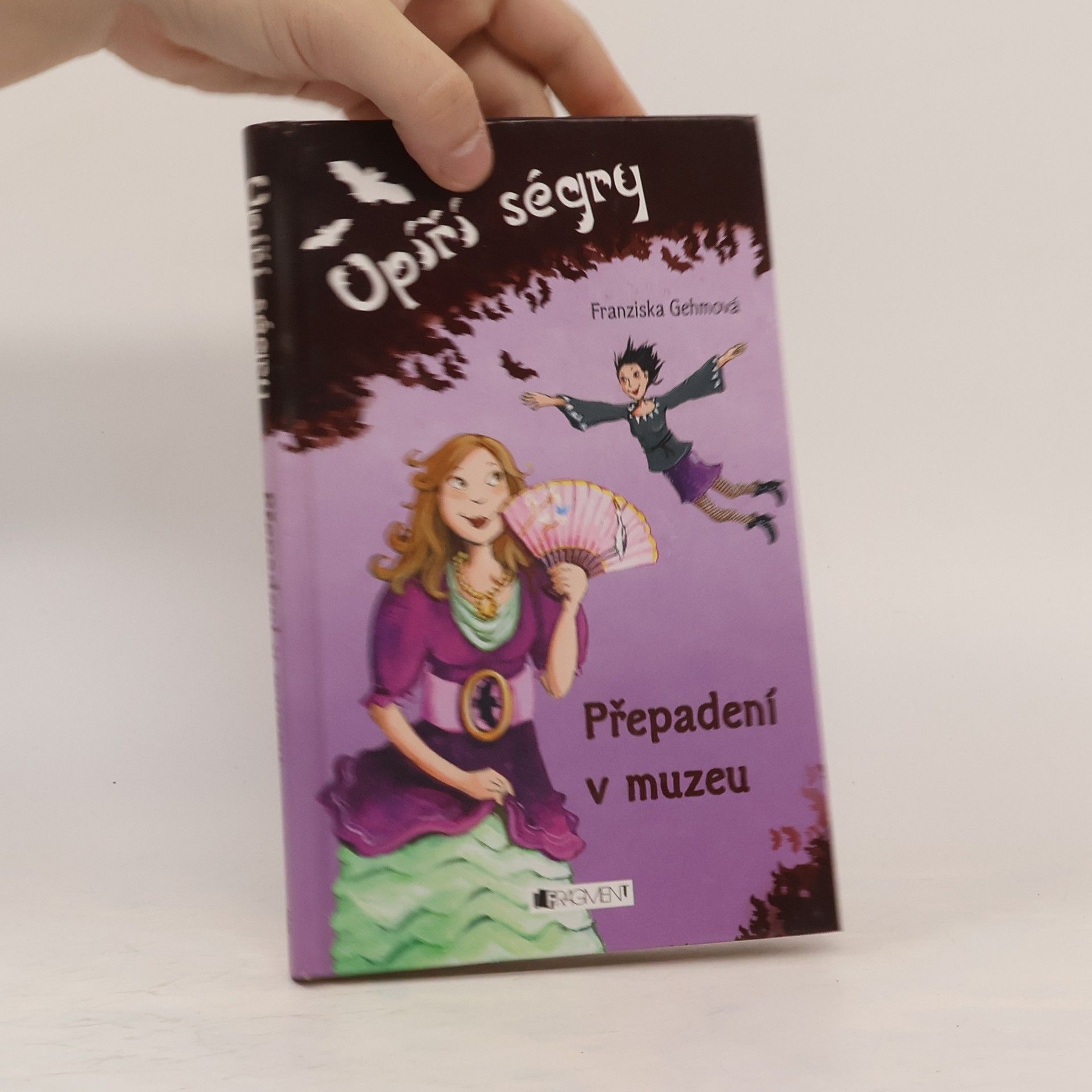 Franziska Gehm Upíří ségry. Přepadení v muzeu
