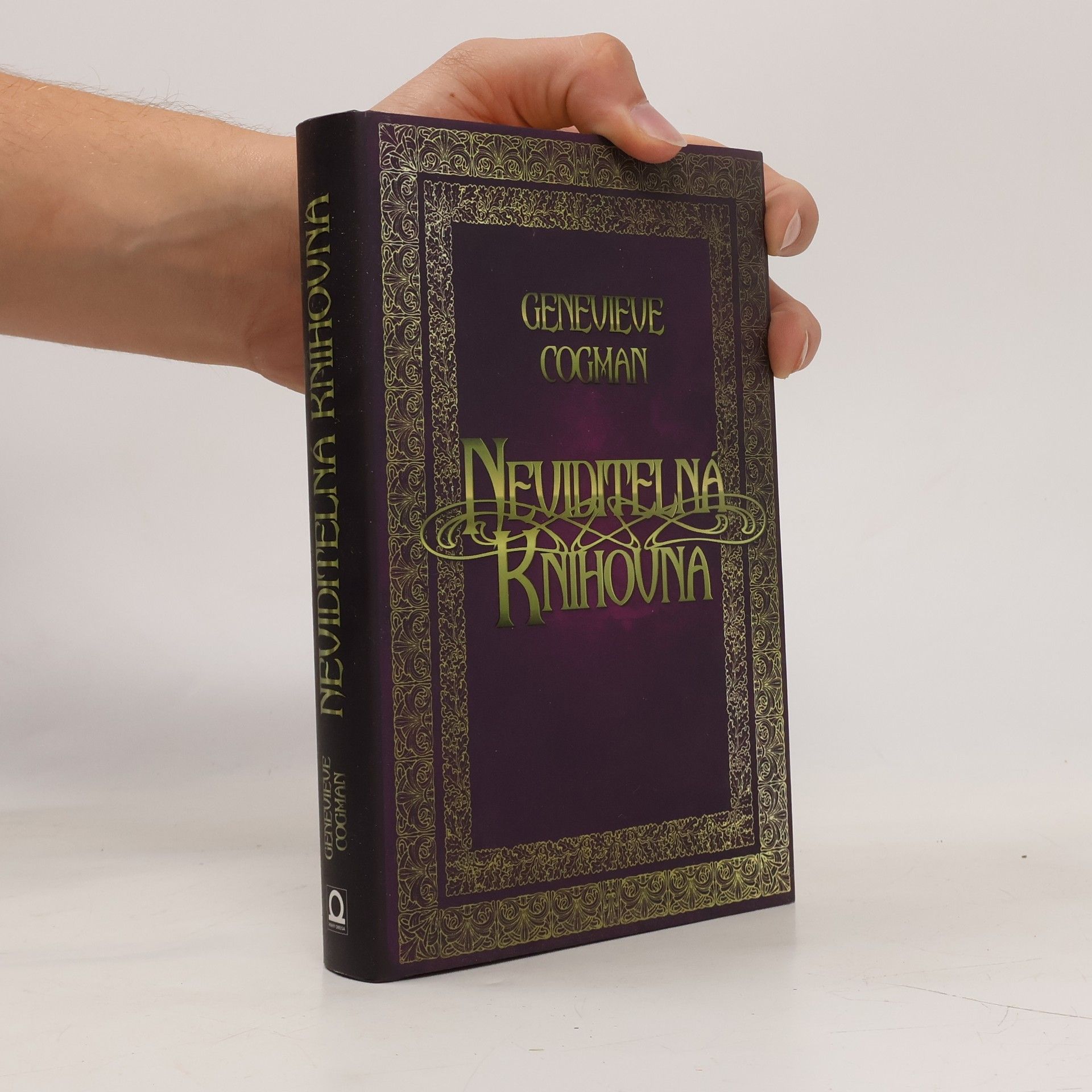 Genevieve Cogman Neviditelná knihovna