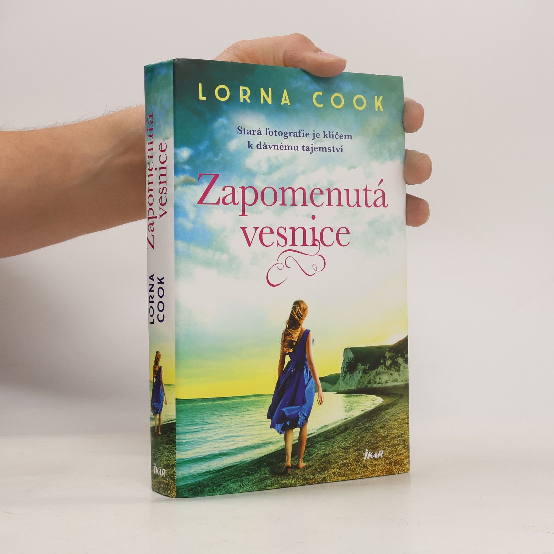 Lorna Cook Zapomenutá vesnice