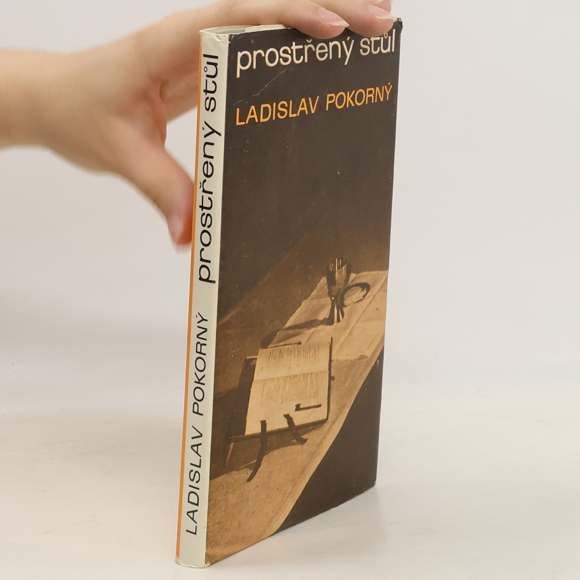 Ladislav Pokorný Prostřený stůl