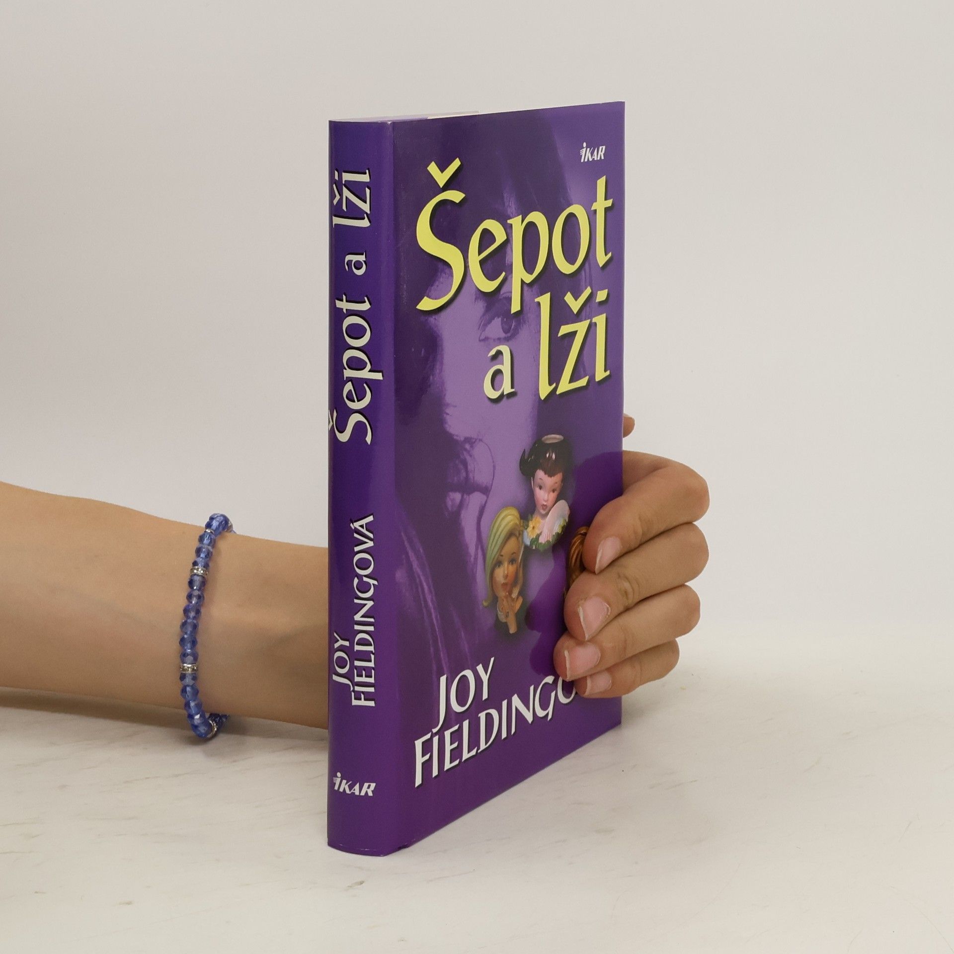 Joy Fielding Šepot a lži