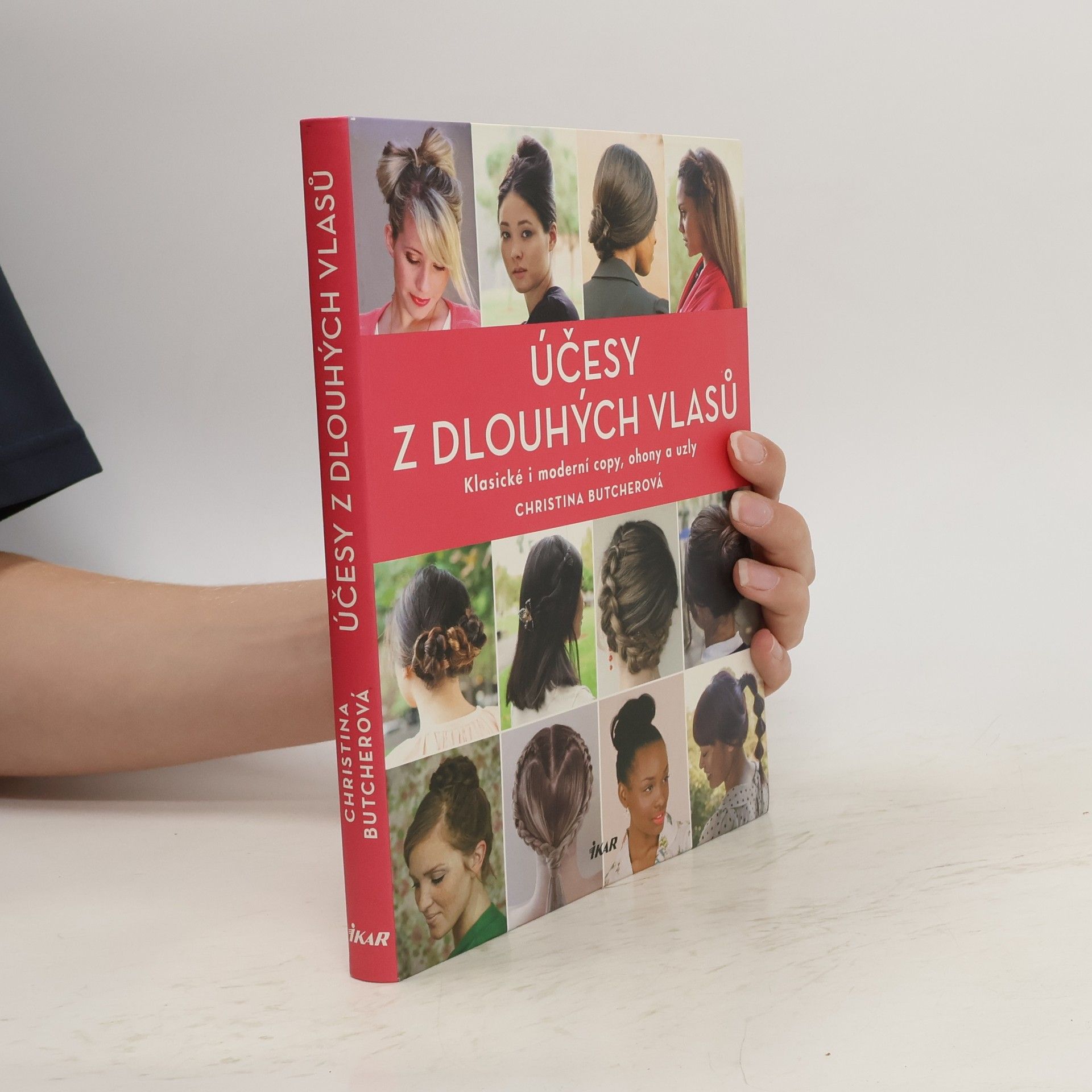 Christina Butcher Účesy z dlouhých vlasů : klasické i moderní copy, ohony a uzly