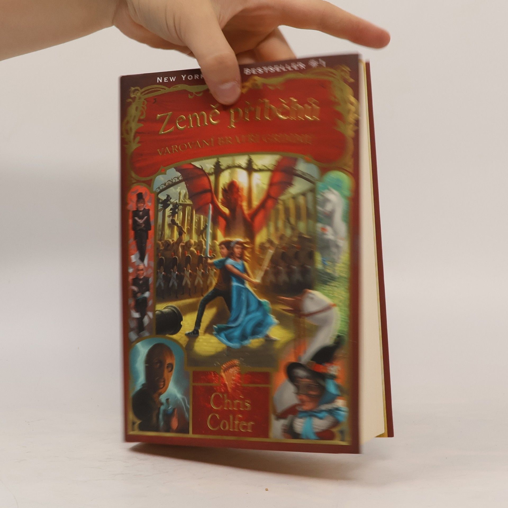 Chris Colfer Země příběhů. Varování bratří Grimmů