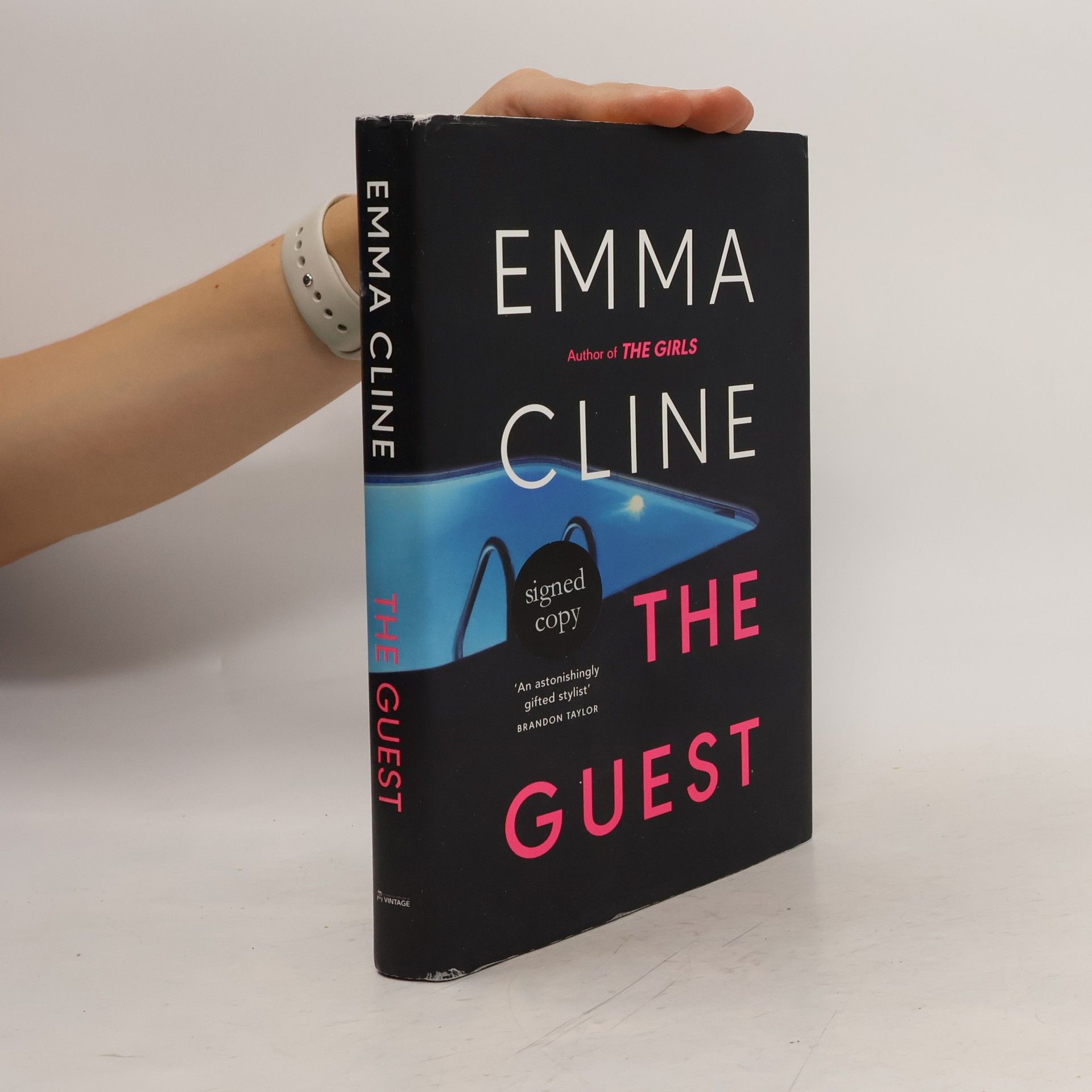 Emma Cline The Guest