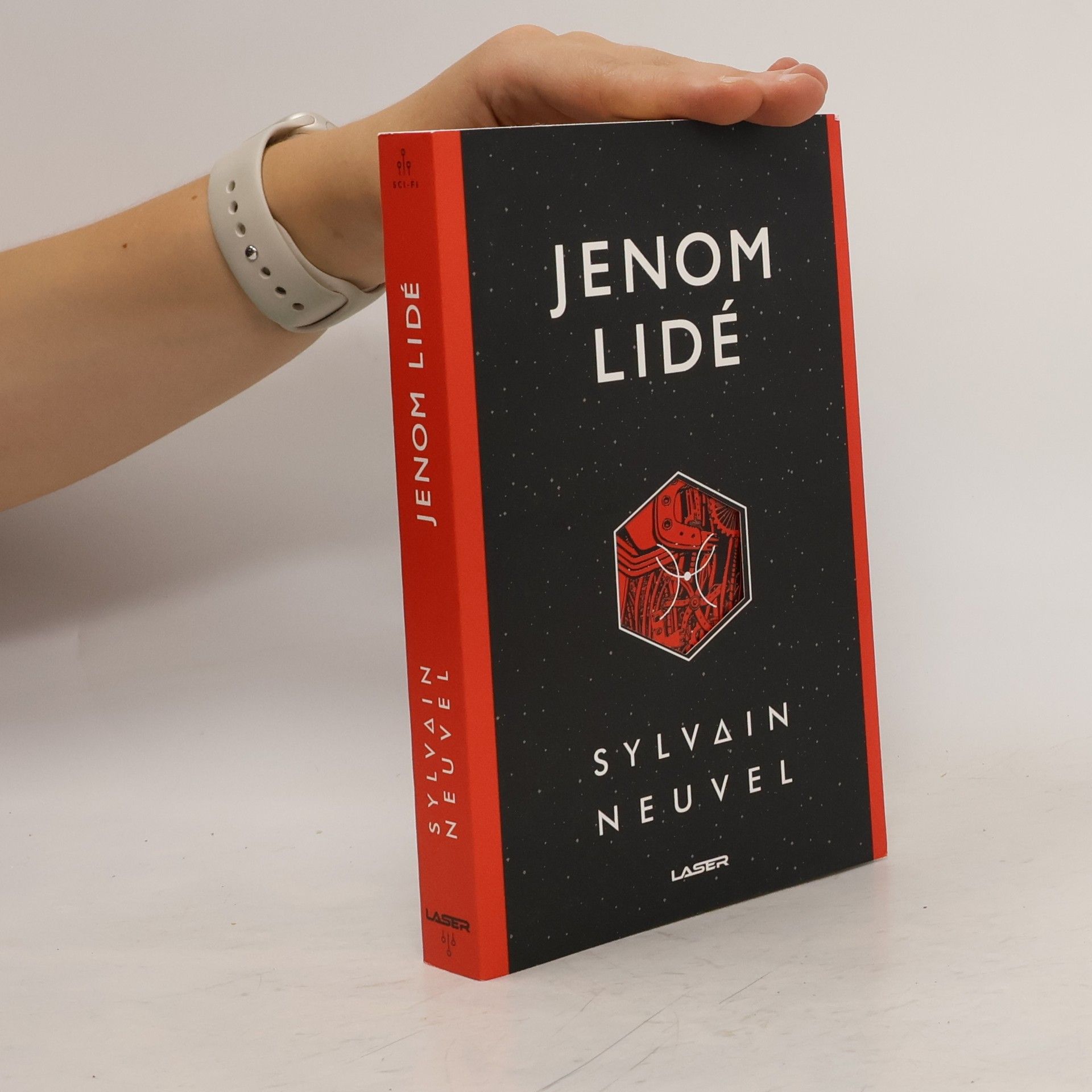 Sylvain Neuvel Jenom lidé