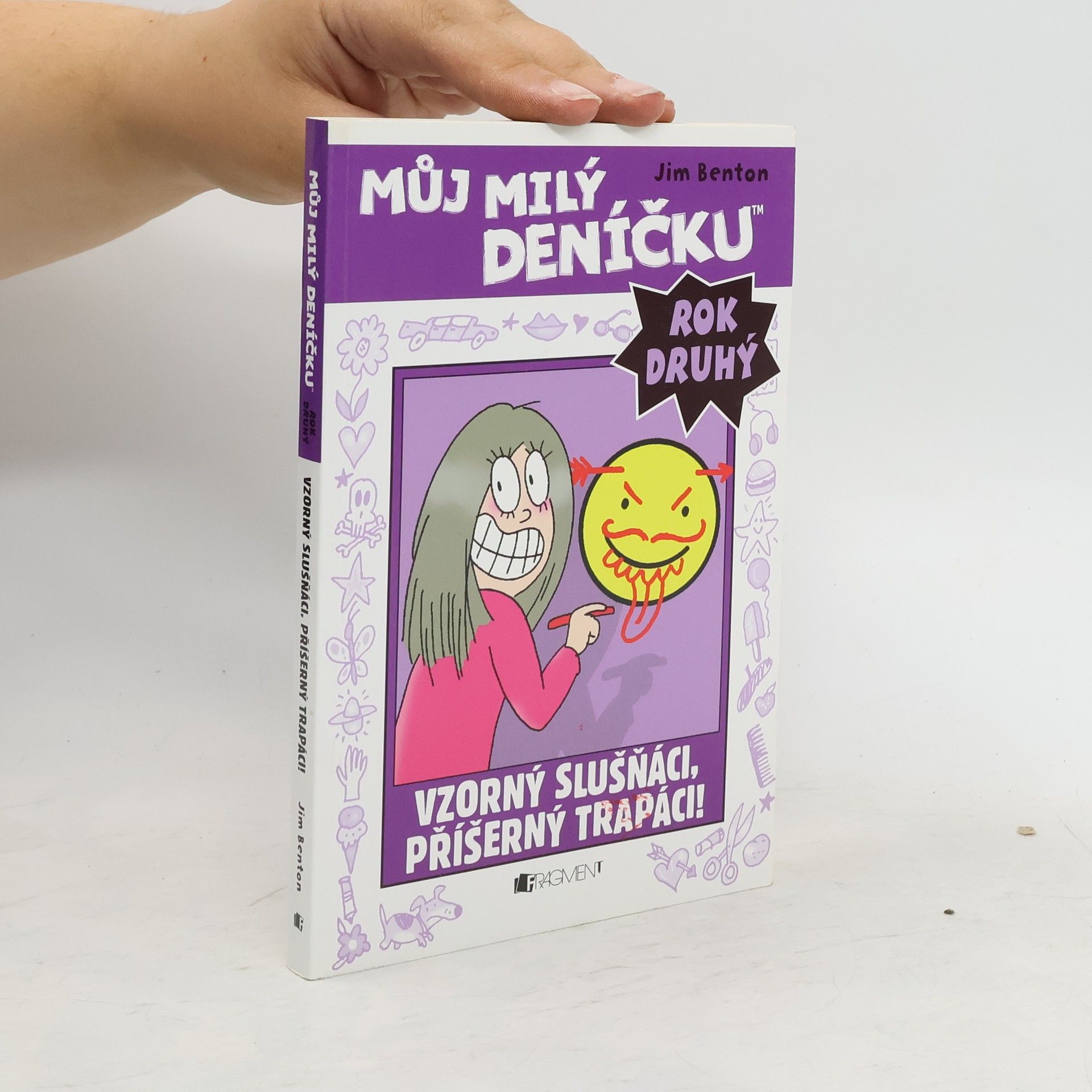 Jamie Kelly Můj milý deníčku: Příběhy z Mackerelské základní školy od Jima Bentona: Rok druhý. Vzorný slušňáci, příšerný trapáci!