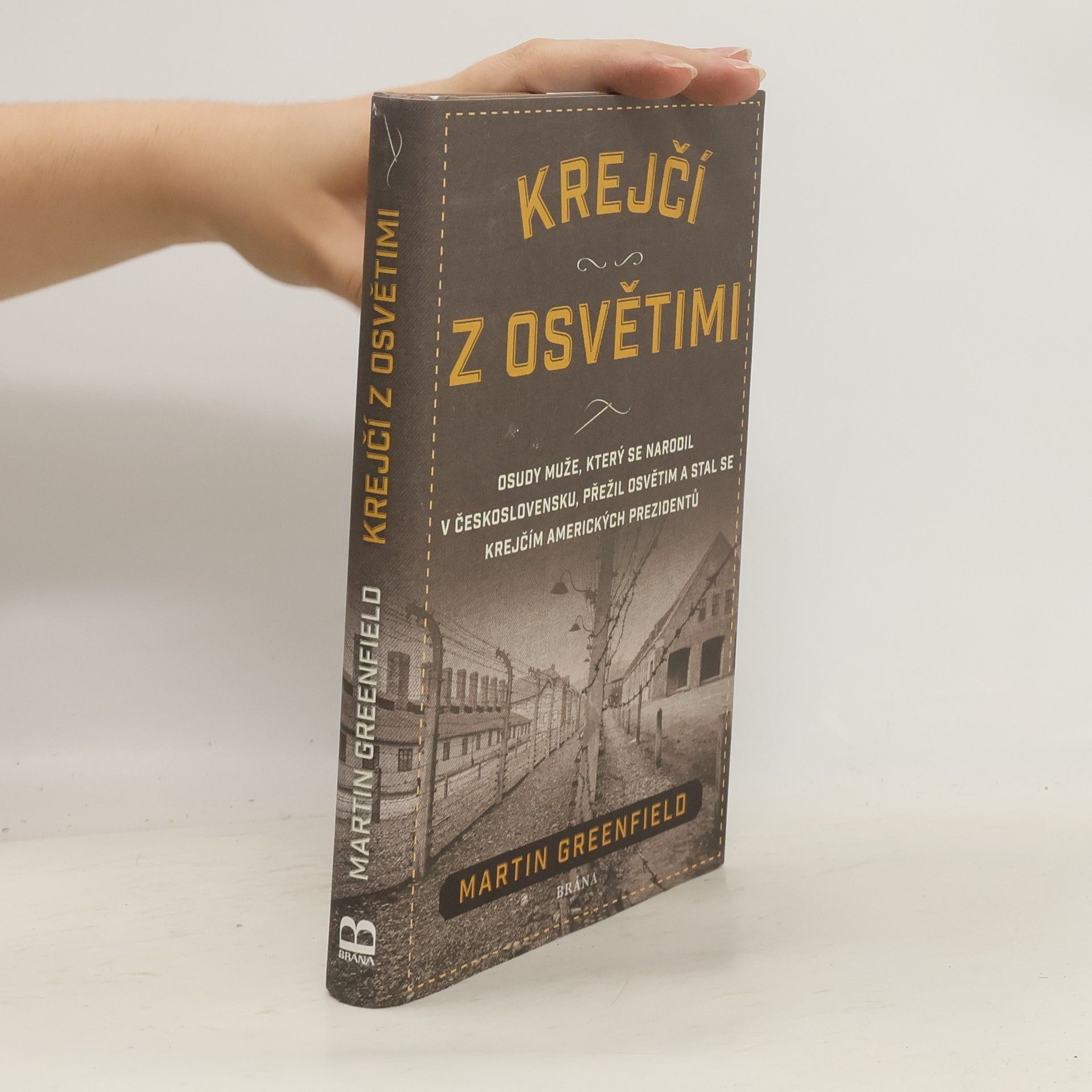 Martin Greenfield Krejčí z Osvětimi