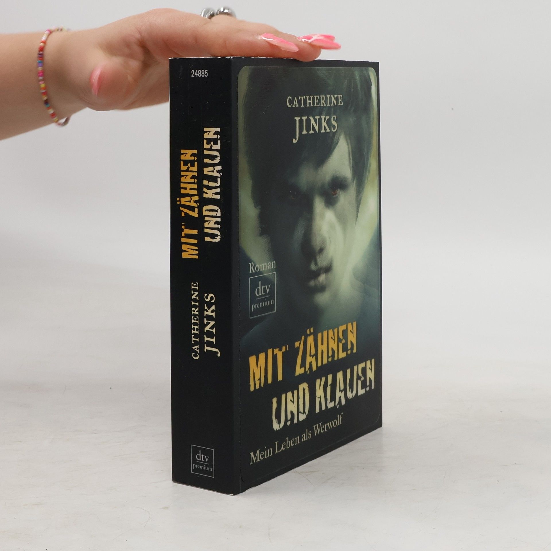 Catherine Jinks Mit Zähnen und Klauen