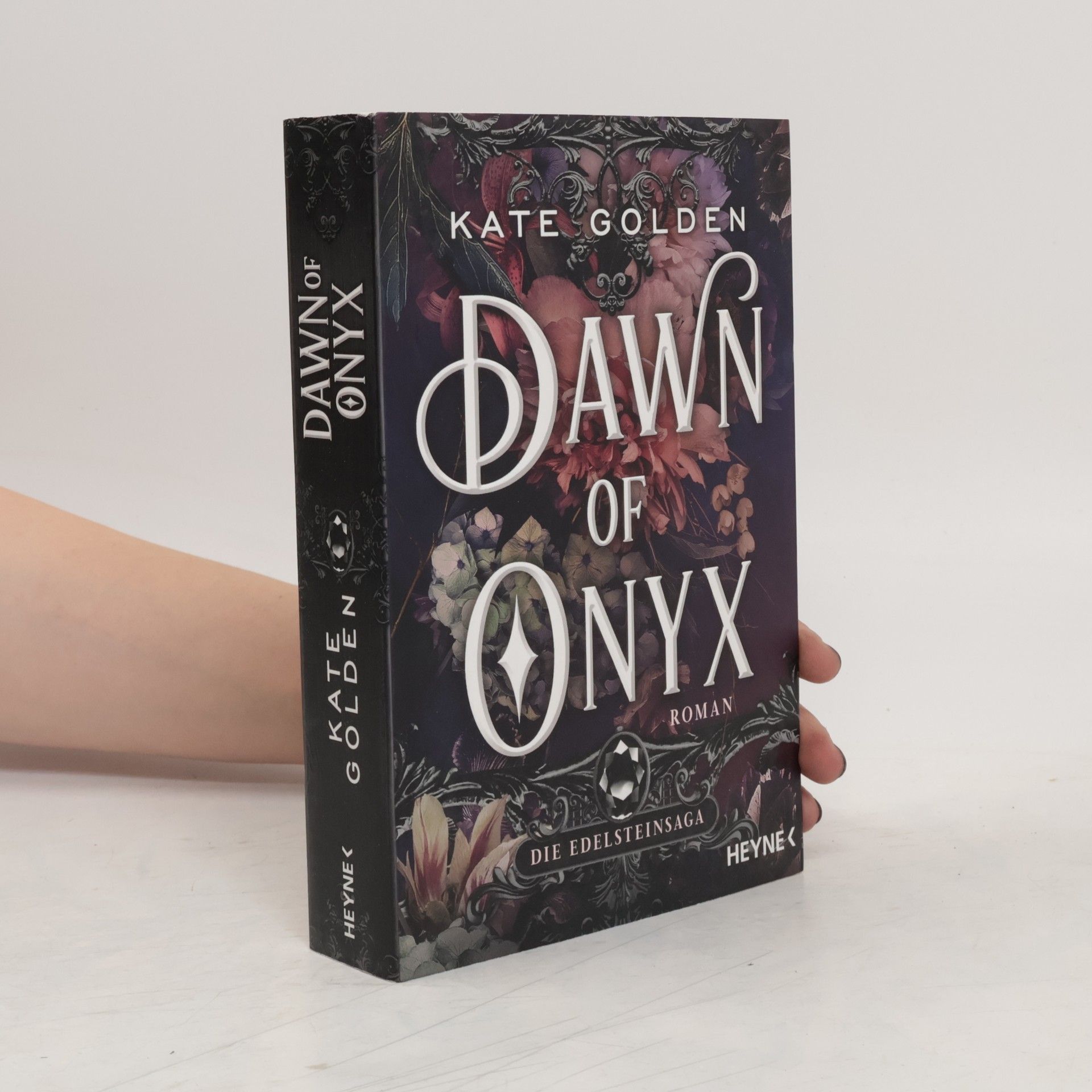 Kate Golden Dawn of Onyx - Die Edelsteinsaga