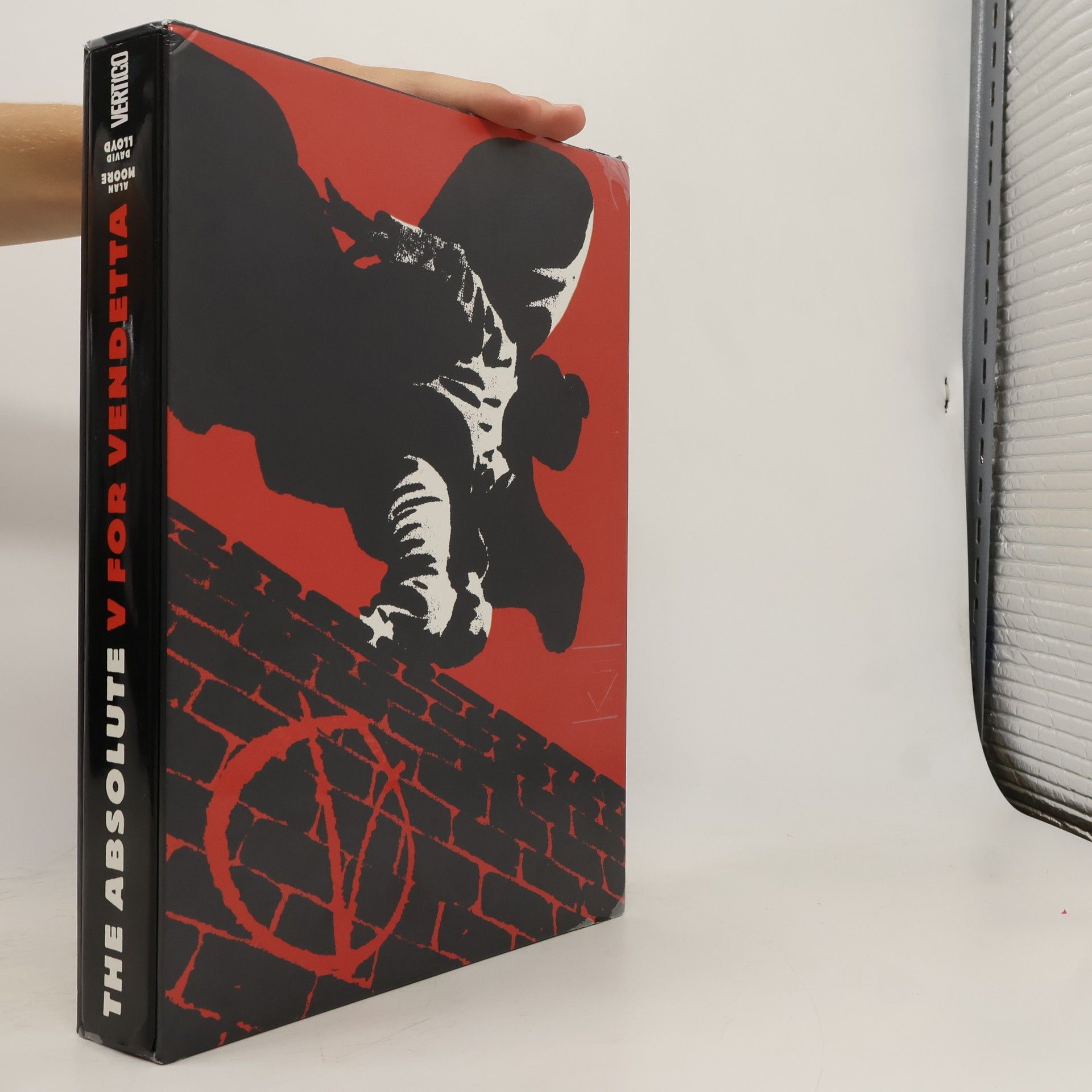 Alan Moore Absolute V for Vendetta