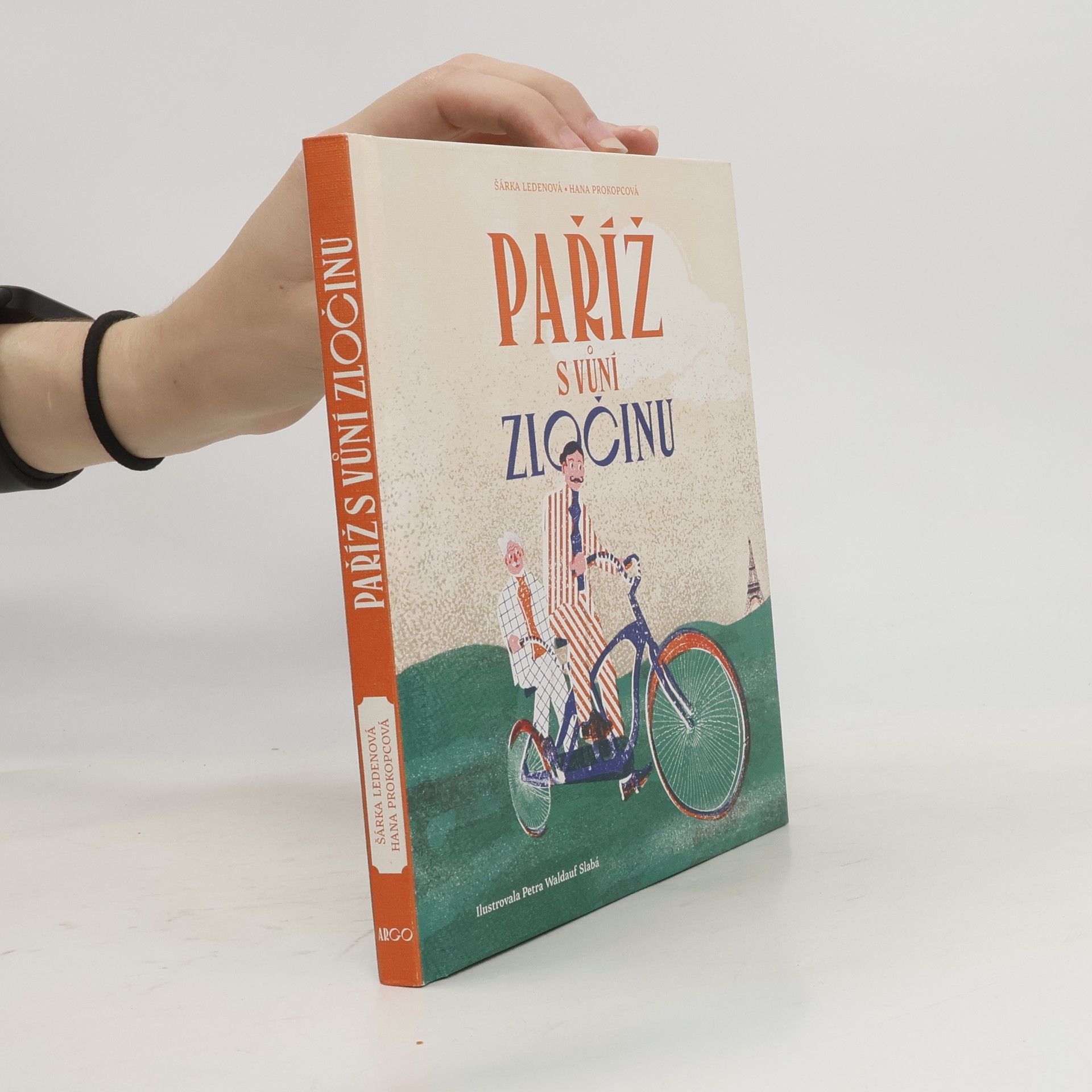 Šárka Ledenová Paříž s vůní zločinu