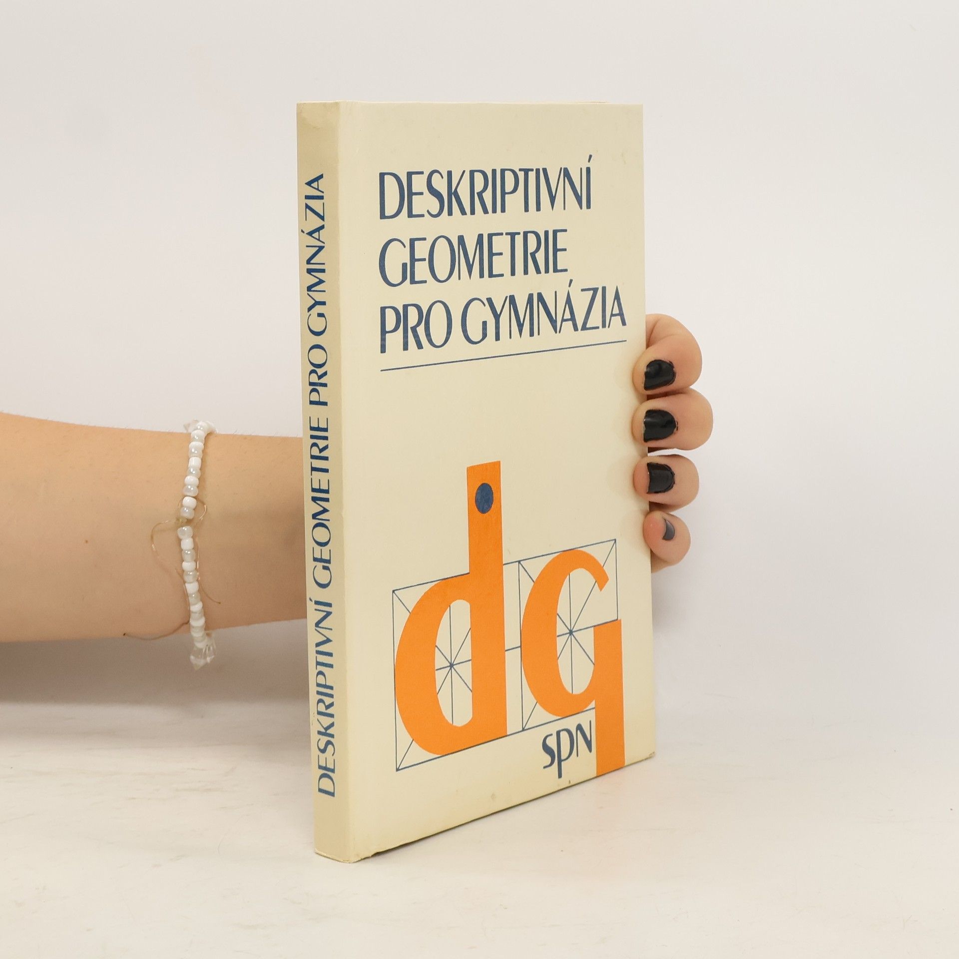 kolektiv Deskriptivní geometrie pro gymnázia