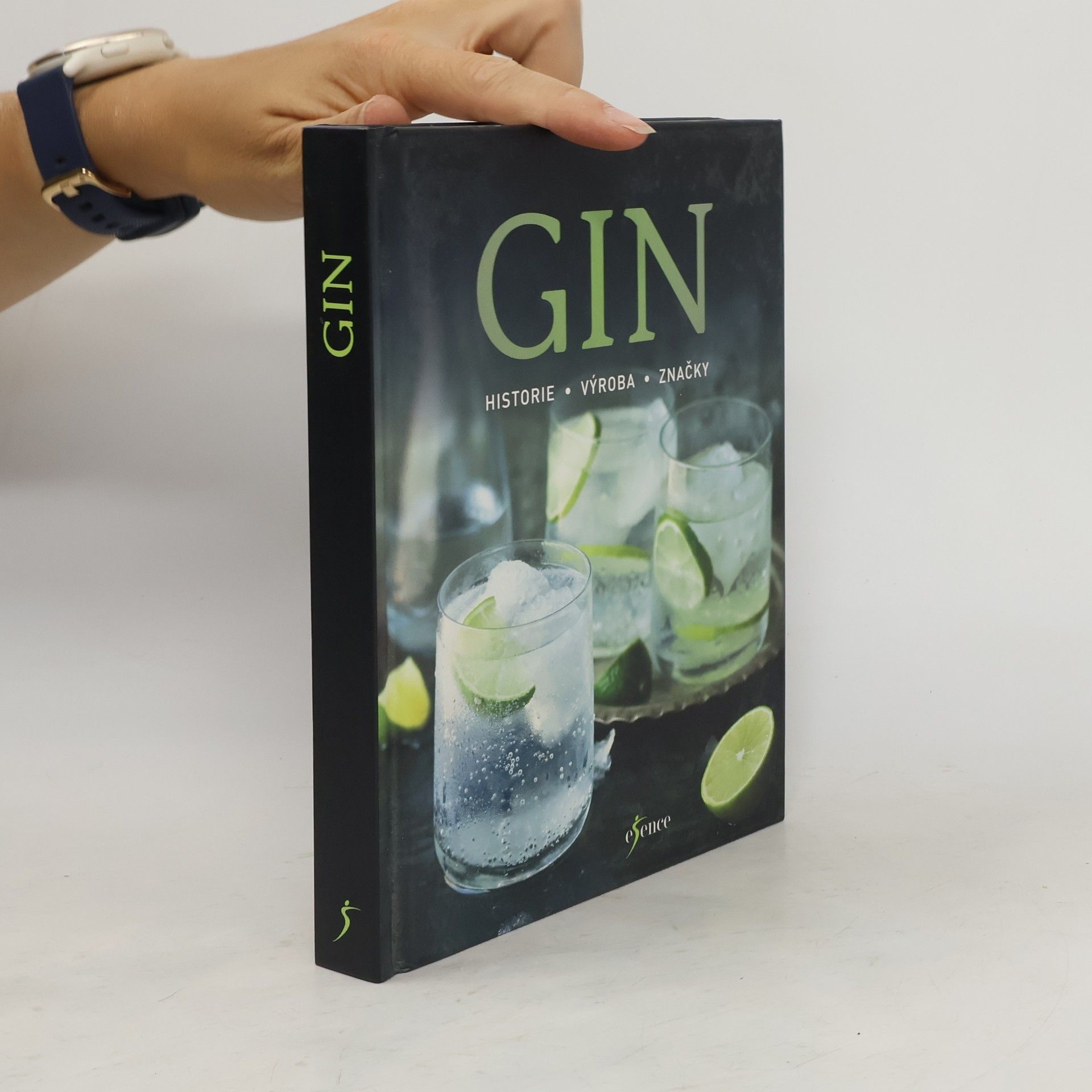 Gin: Historie, výroba, značky