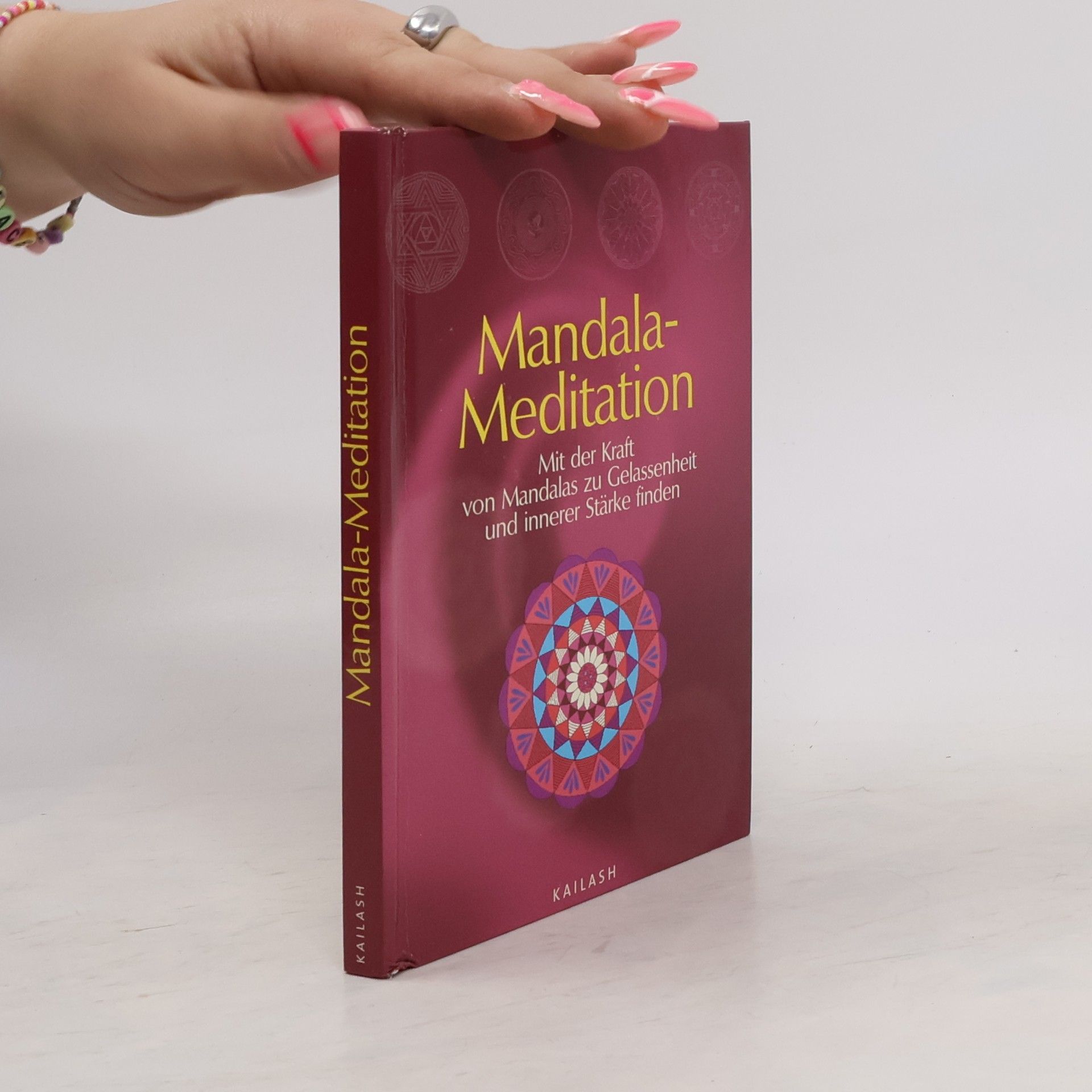 Lisa Tenzin-Dolma Mandala-Meditation
