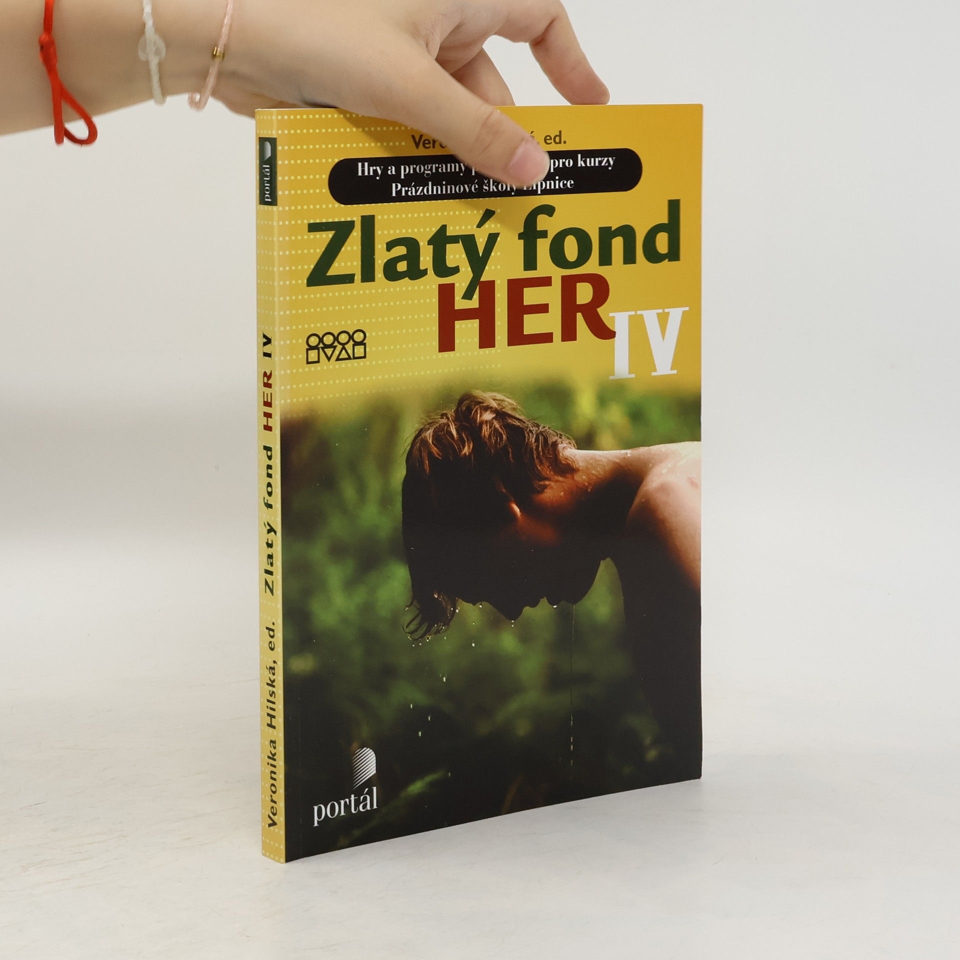 Various authors Zlatý fond her IV.
