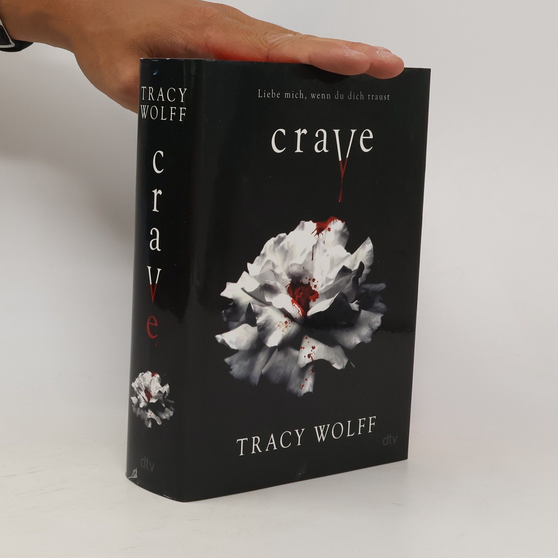 Tracy Wolff Crave
