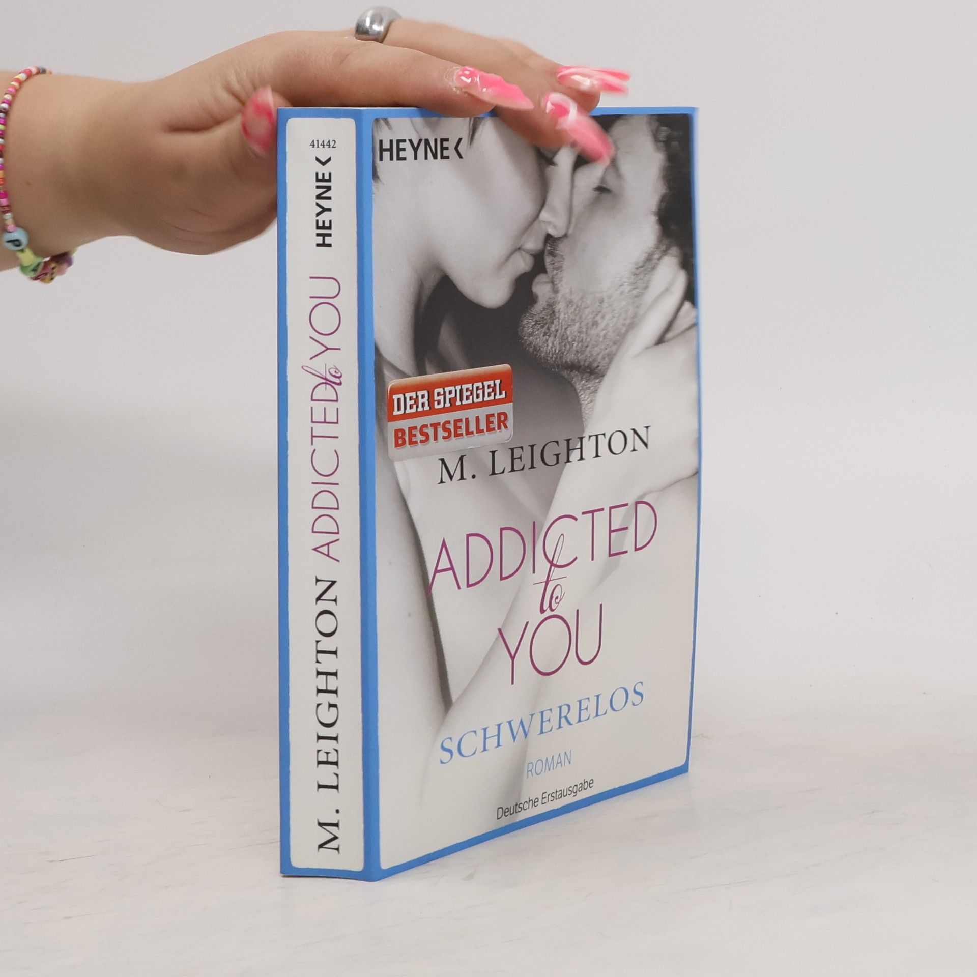 Michelle Leighton Addicted To You. Schwerelos