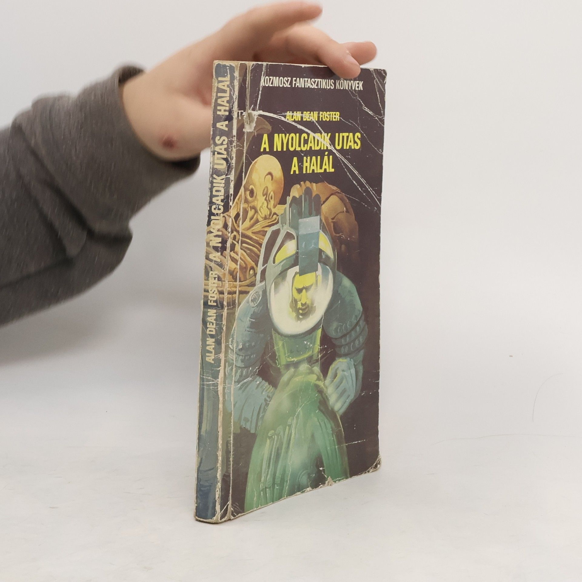 Alan Dean Foster A nyolcadik utas a halal