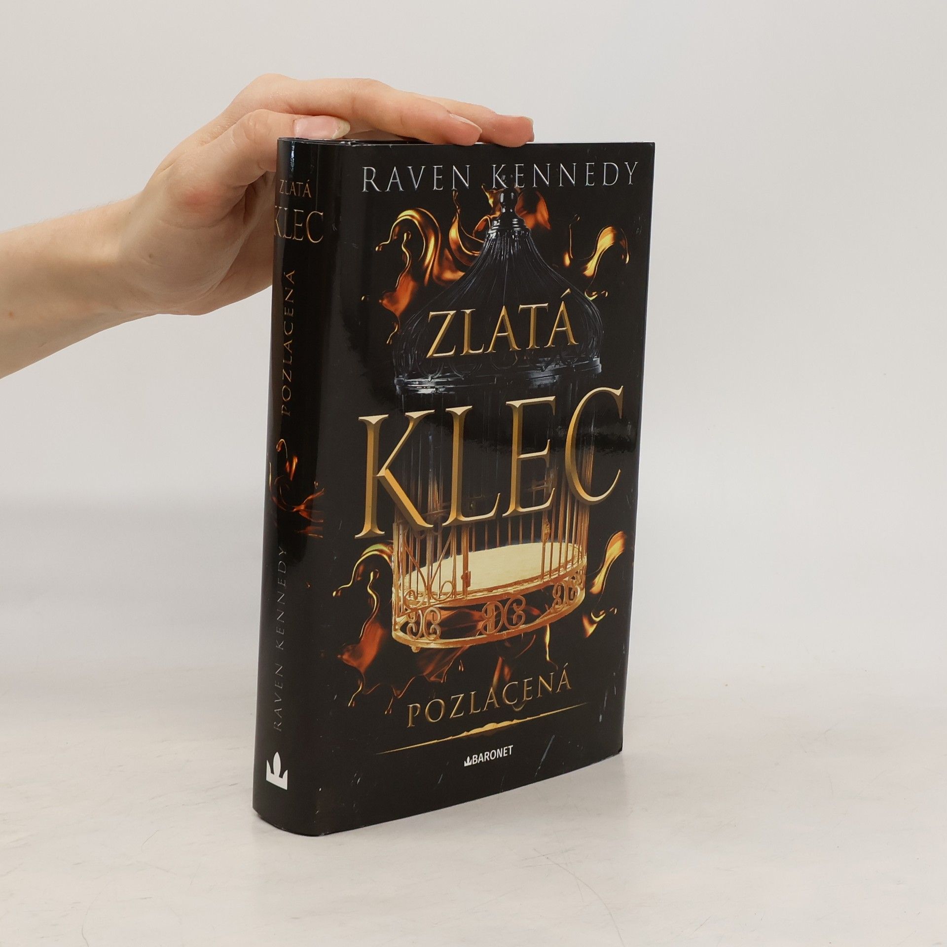 Zuzana Ľalíková Zlatá klec. Pozlacená