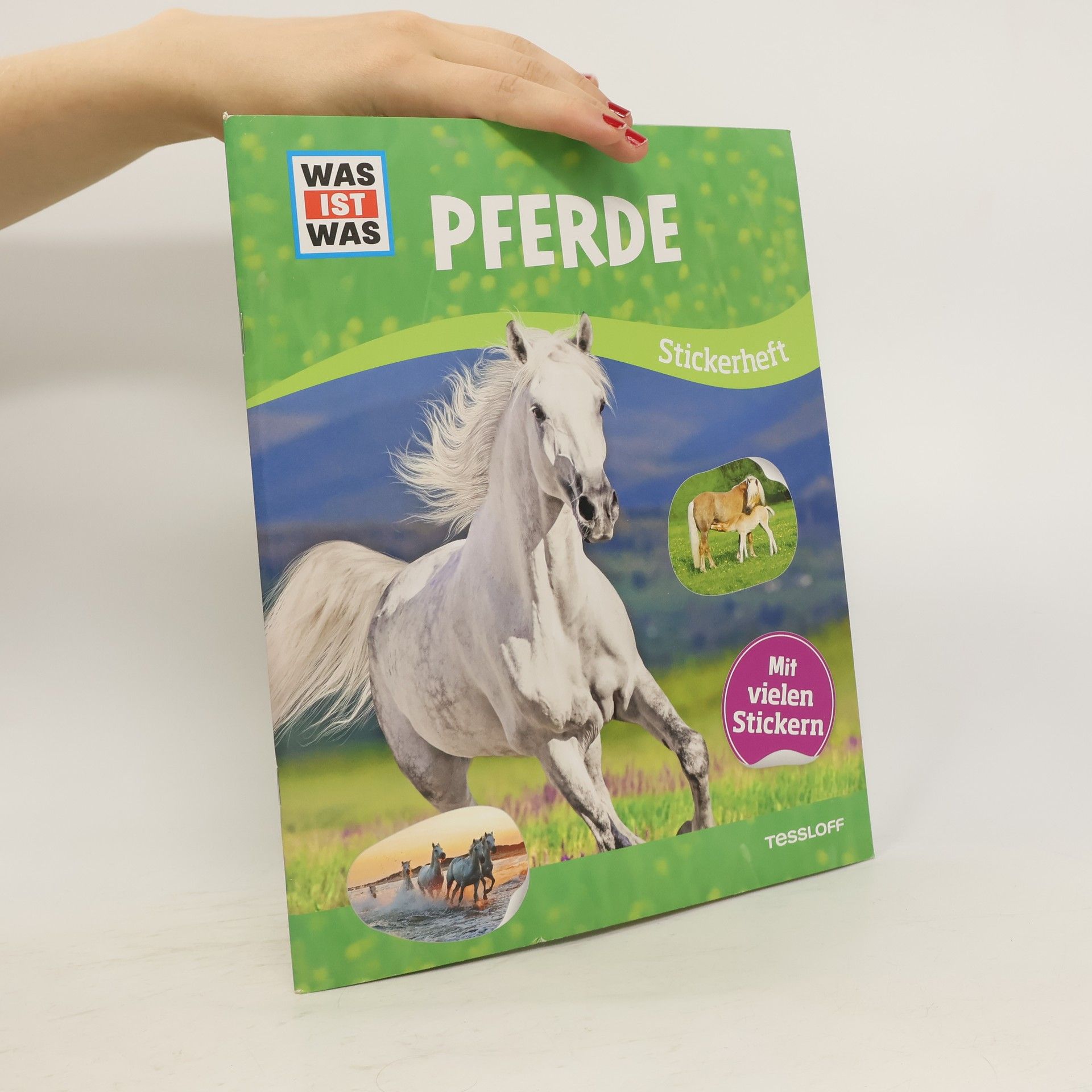 kolektiv Pferde