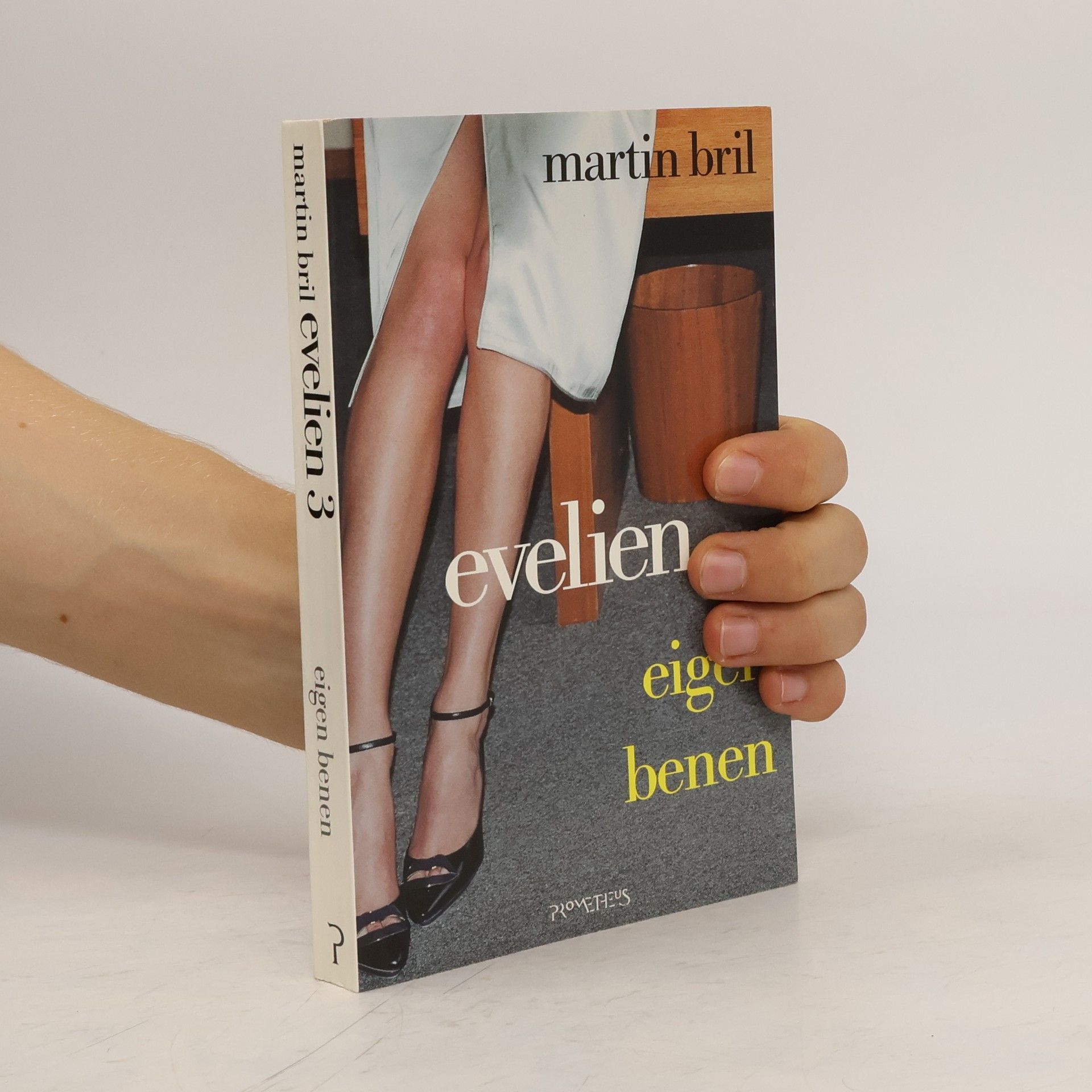 Martin Bril Eigen benen