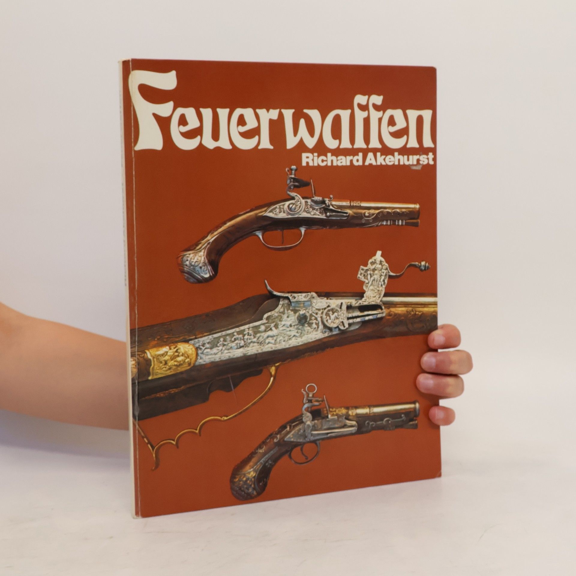 Richard Akehurst Feuerwaffen
