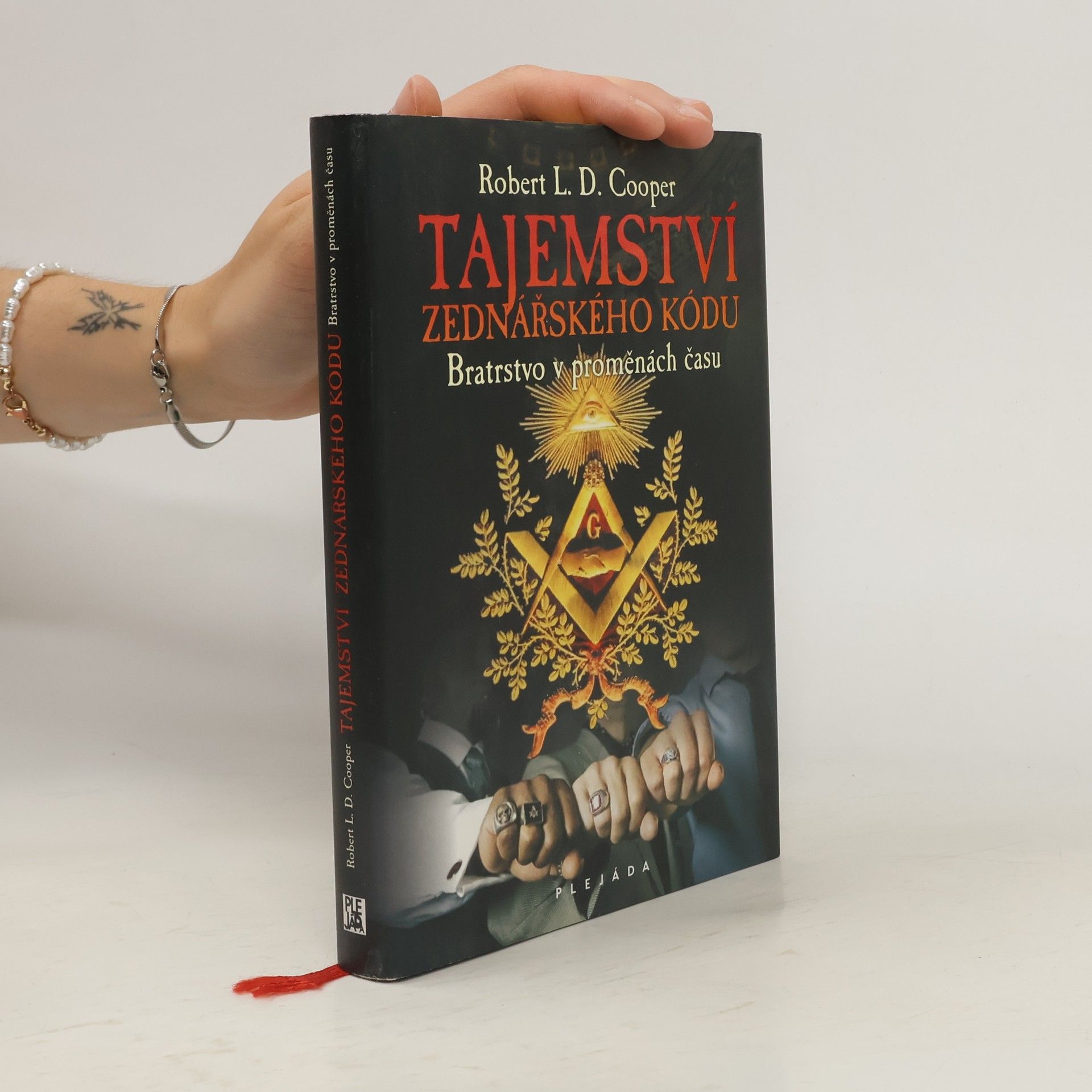 Tajemství zednářského kódu. Bratrstvo v proměnách času