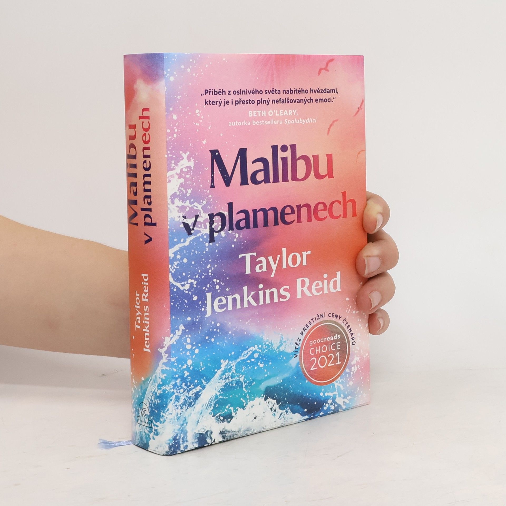 Taylor Jenkins Reid Malibu v plamenech
