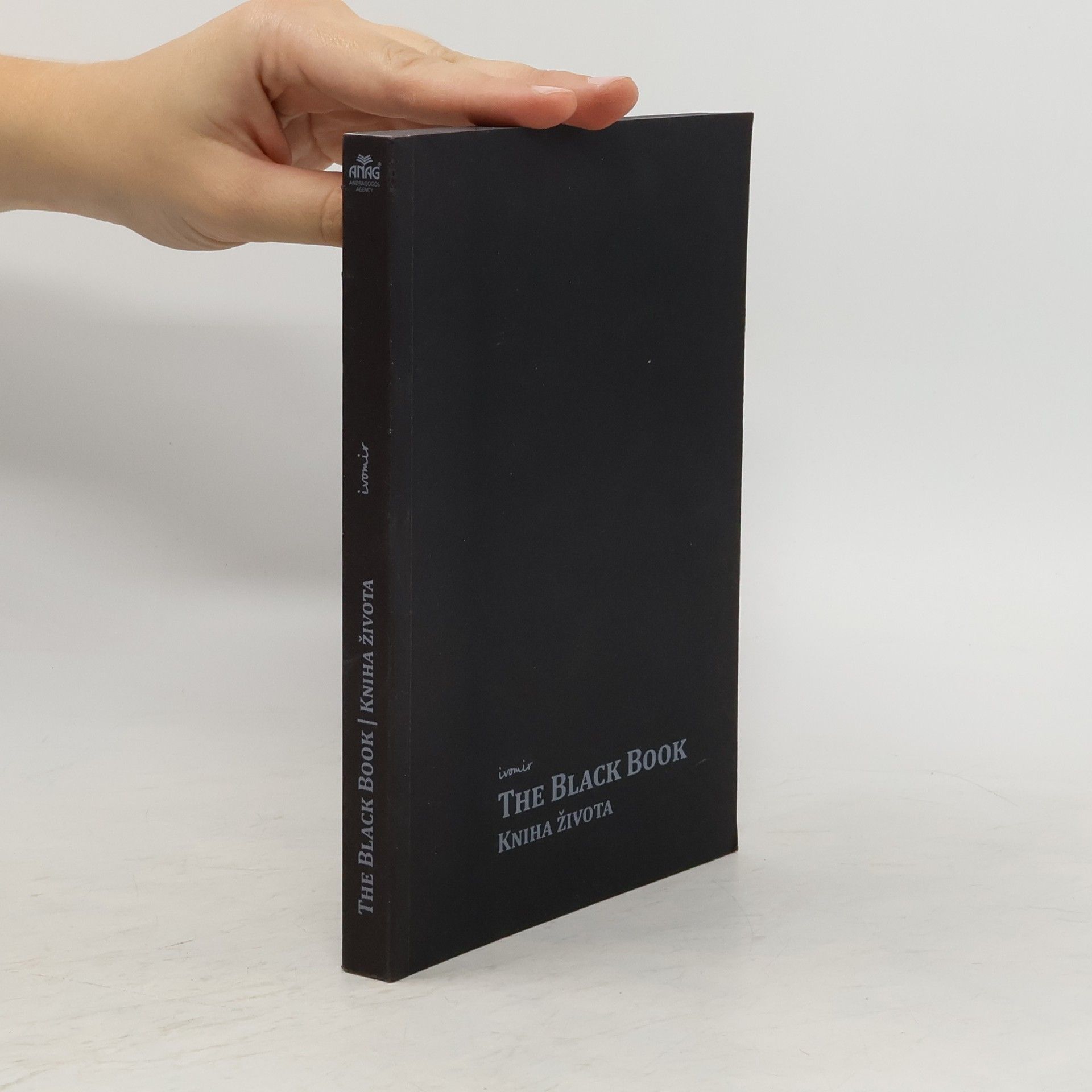Ivomir Nikolov Dimčev The Black Book: Kniha života : [psychologická kvantově-teologická filozofie]