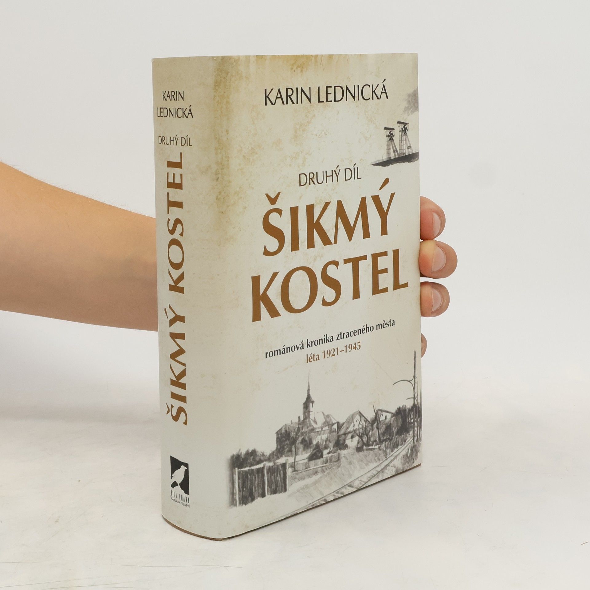 Karin Lednická Šikmý kostel 2