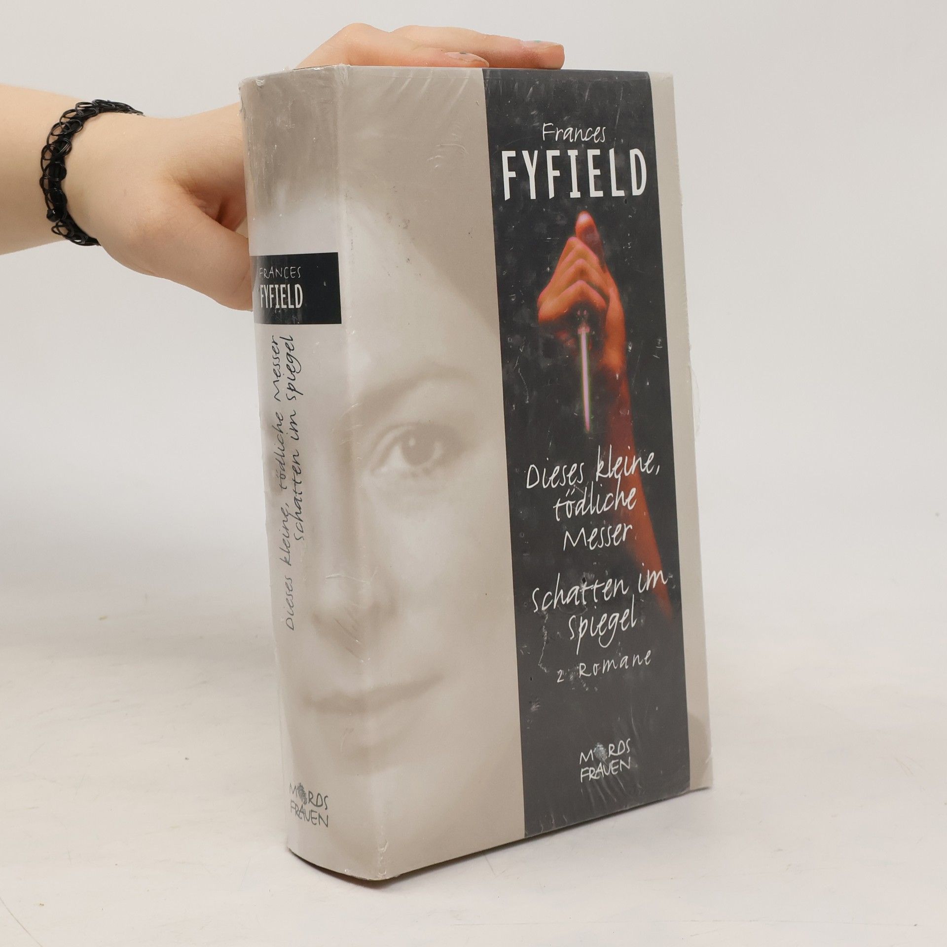 Frances Fyfield Dieses kleine, tödliche Messer. Schatten im Spiegel